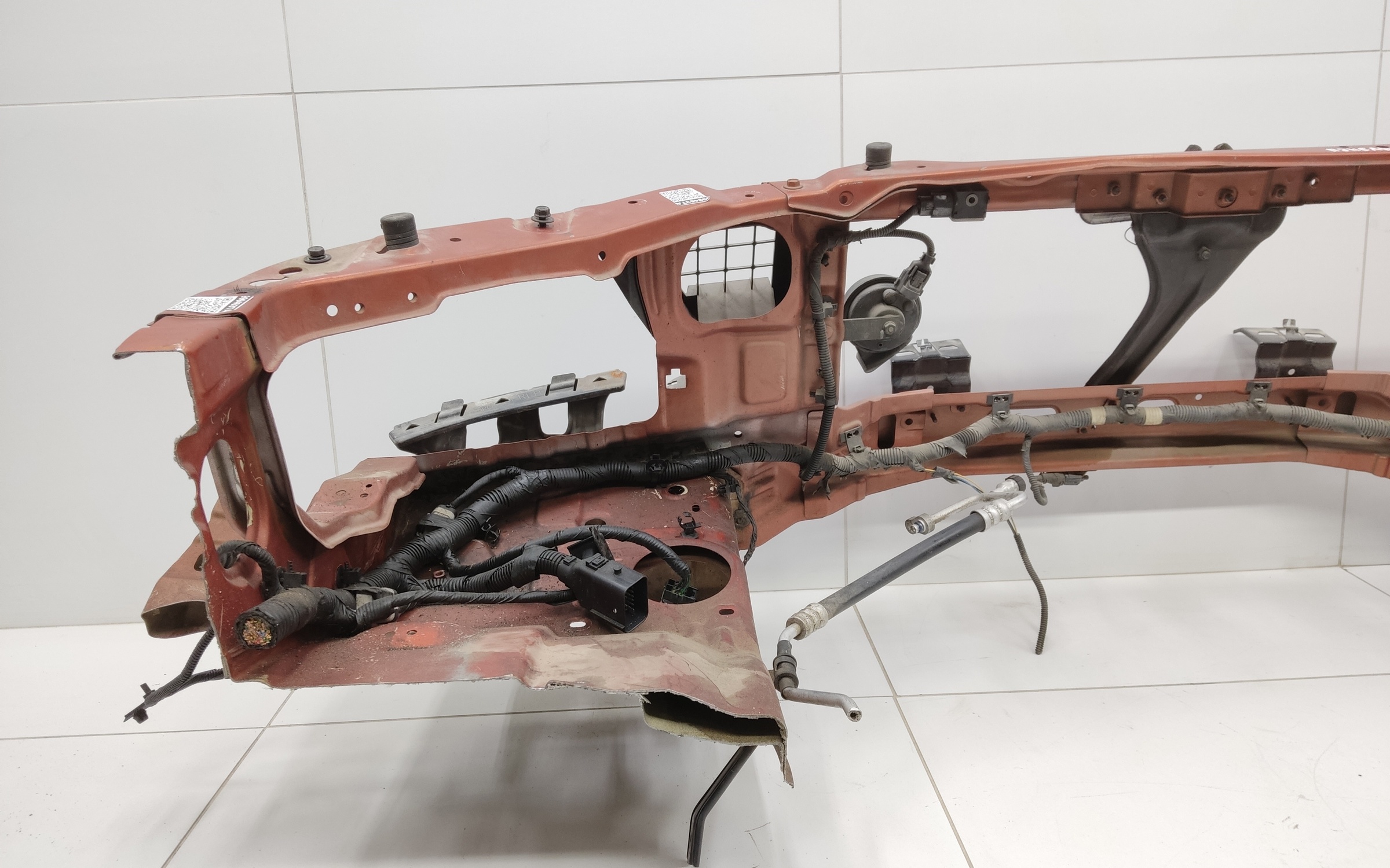 Панель передняя Kia Mohave 1