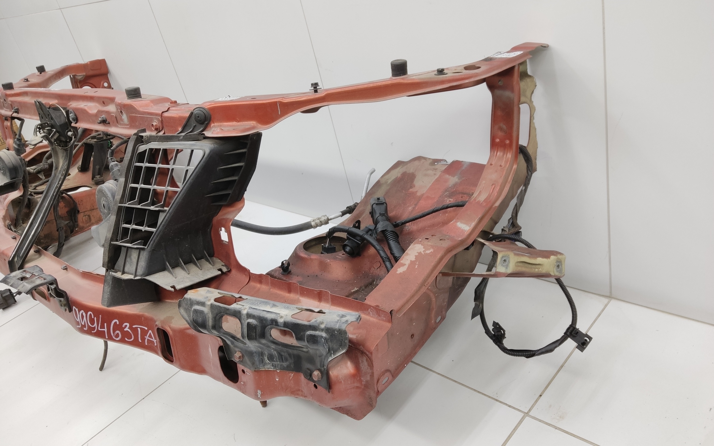 Панель передняя Kia Mohave 1