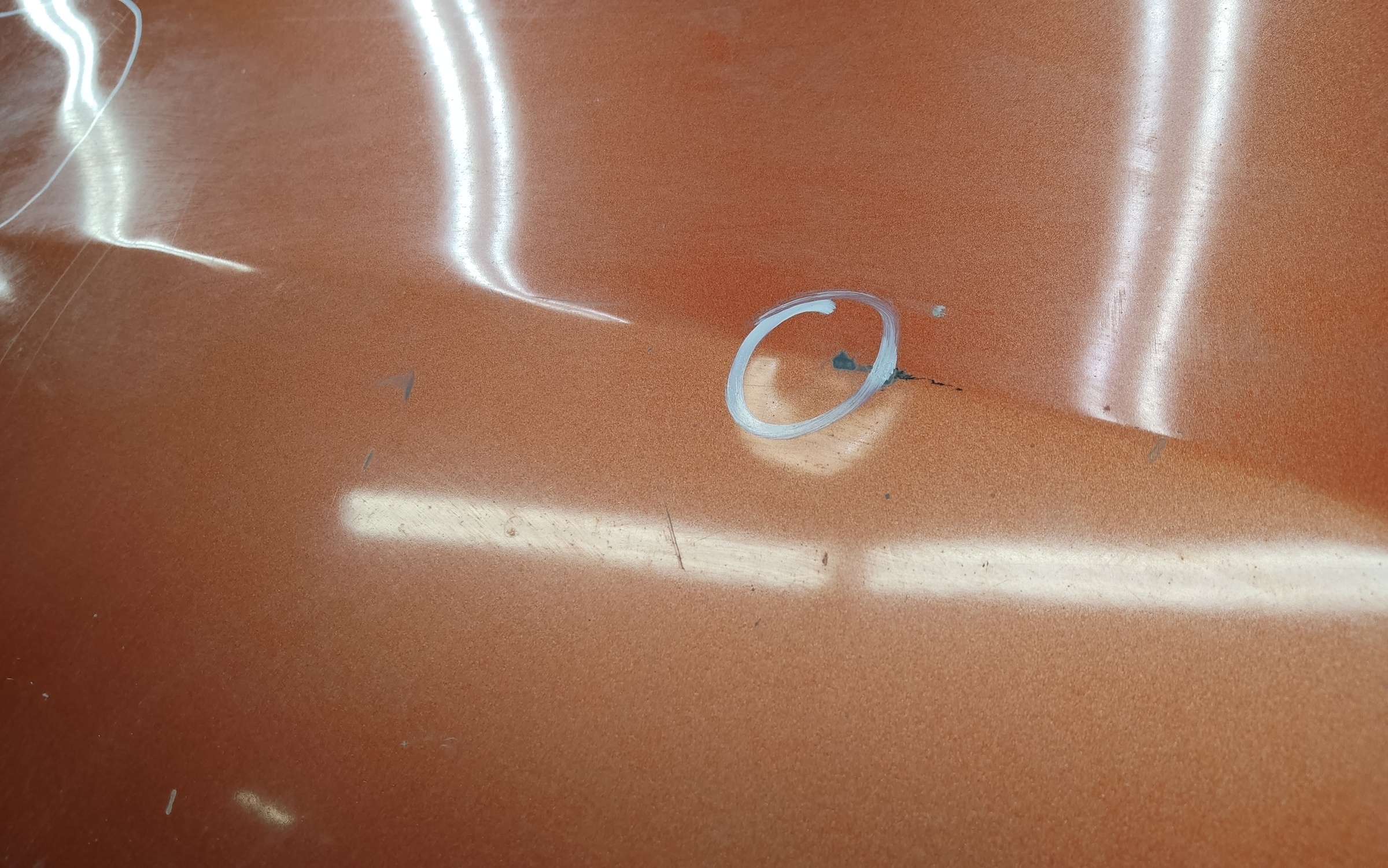 Капот Kia Mohave 1