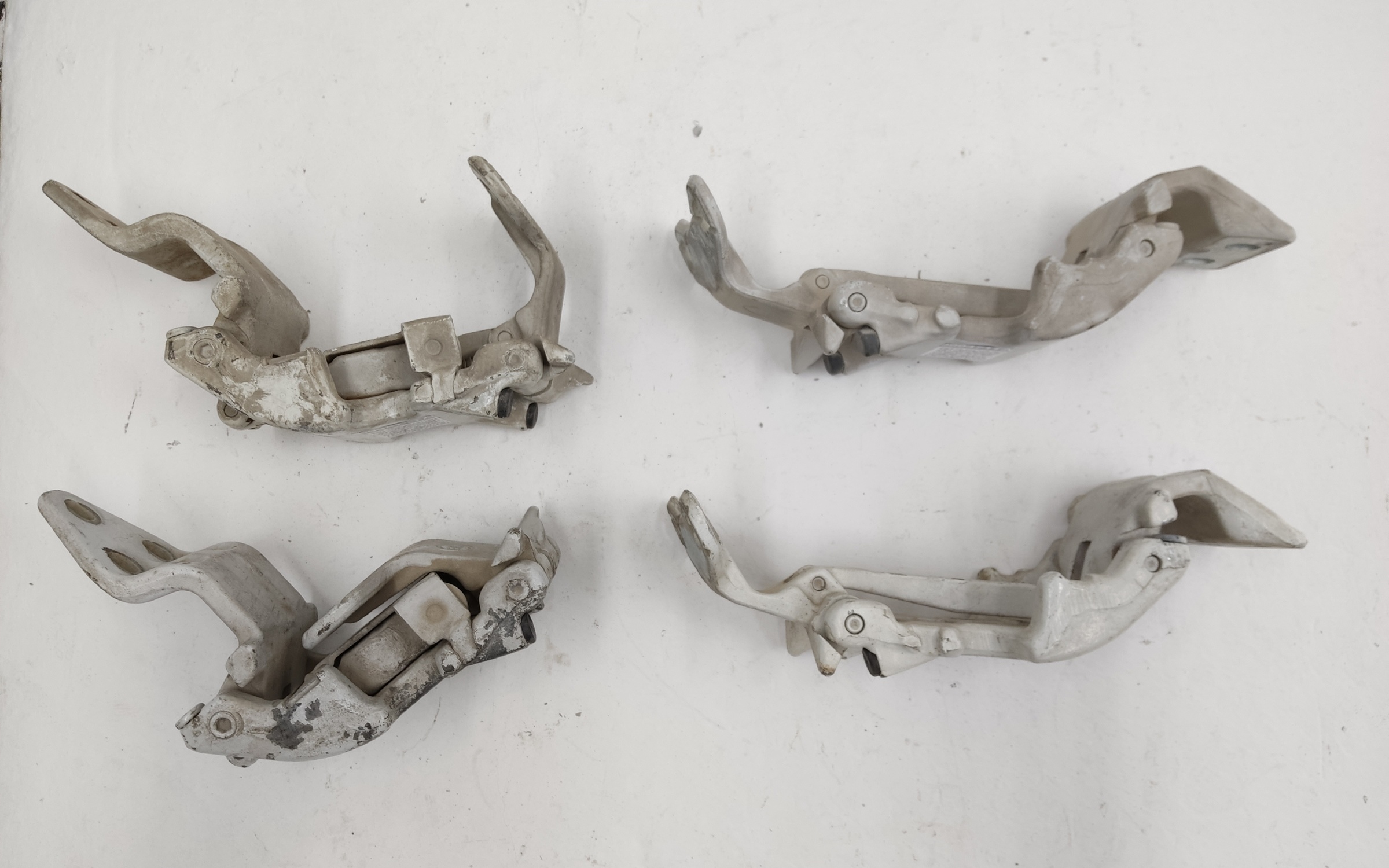 Петли задних дверей Fiat Peugeot 270 градусов