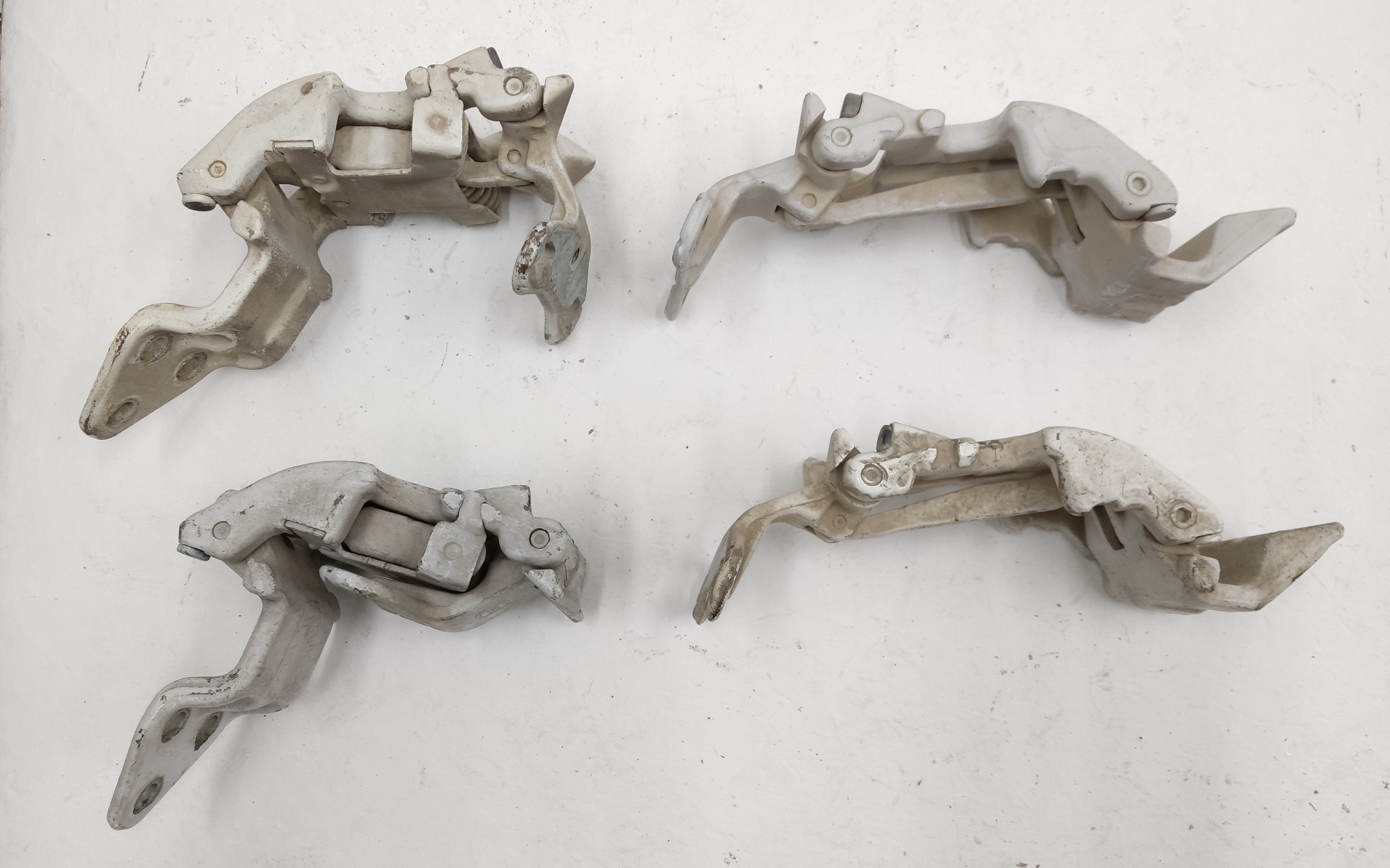 Петли задних дверей Fiat Peugeot 270 градусов