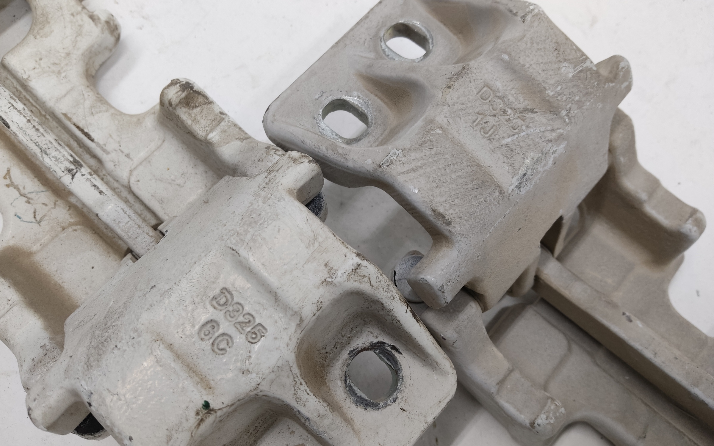 Петли задних дверей Fiat Peugeot 270 градусов