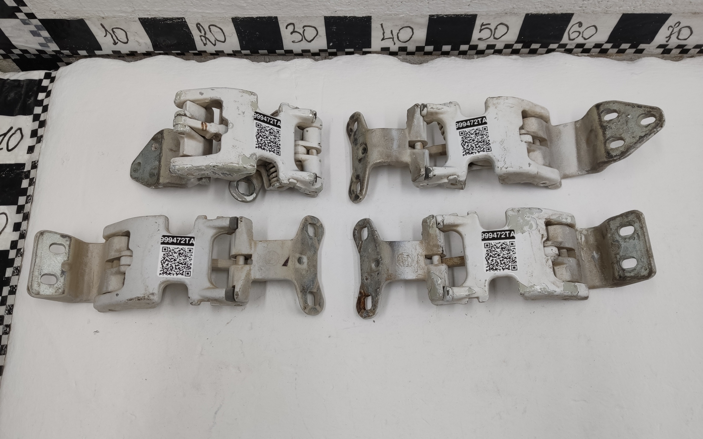 Петли задних дверей Fiat Peugeot 270 градусов