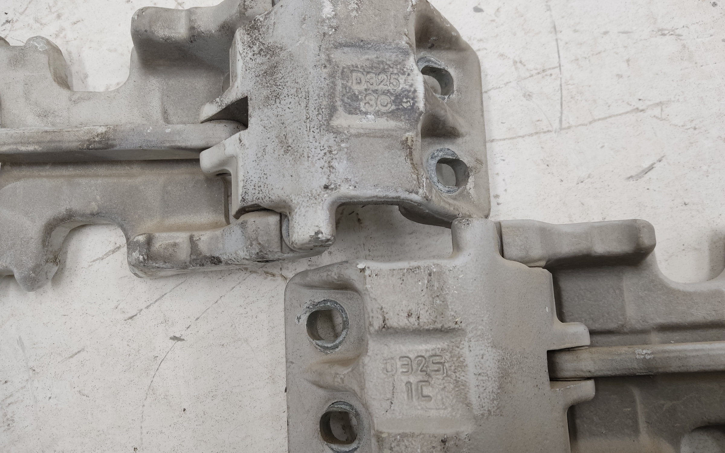 Петли задних дверей Fiat Peugeot 270 градусов