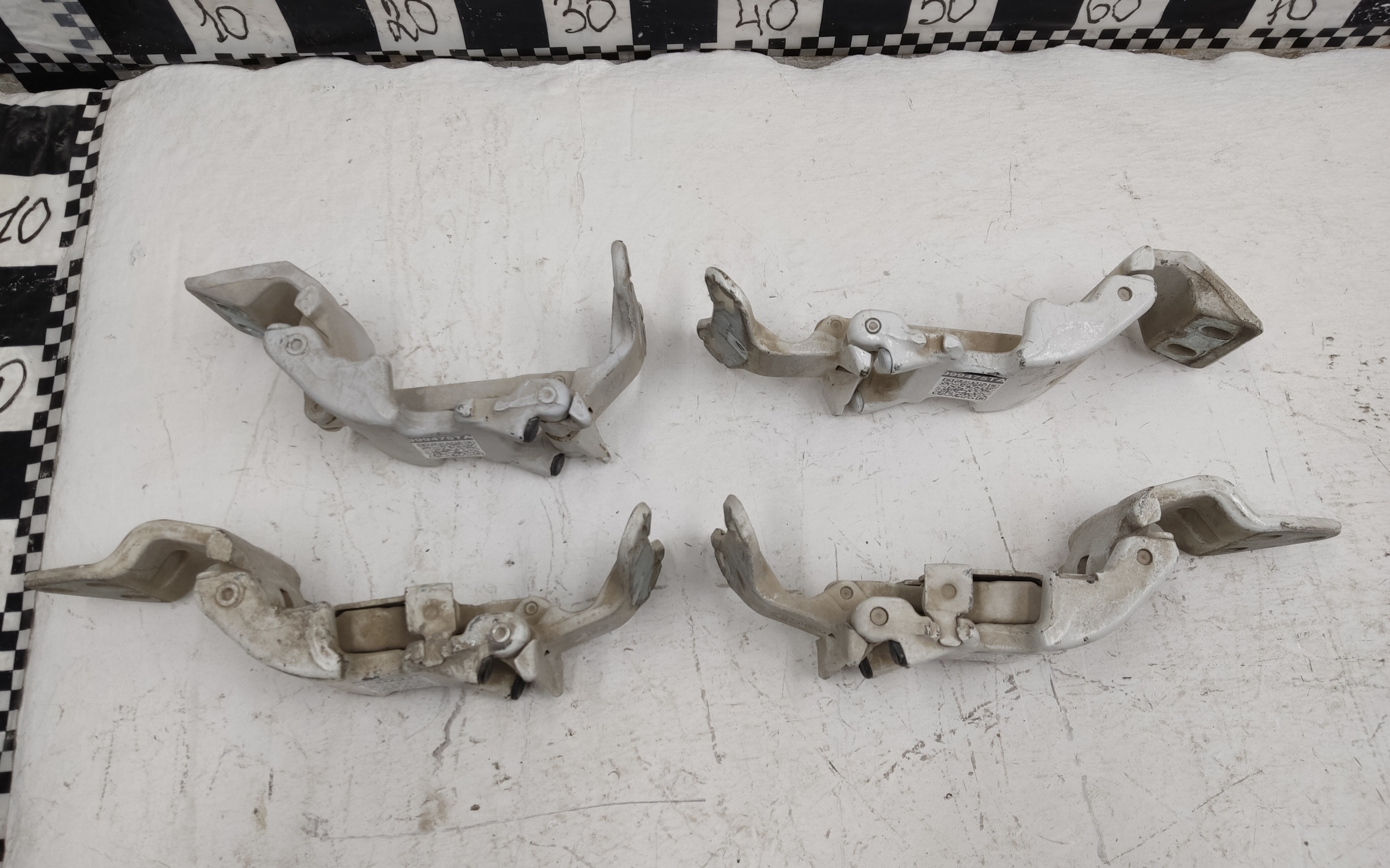 Петли задних дверей Fiat Peugeot 270 градусов