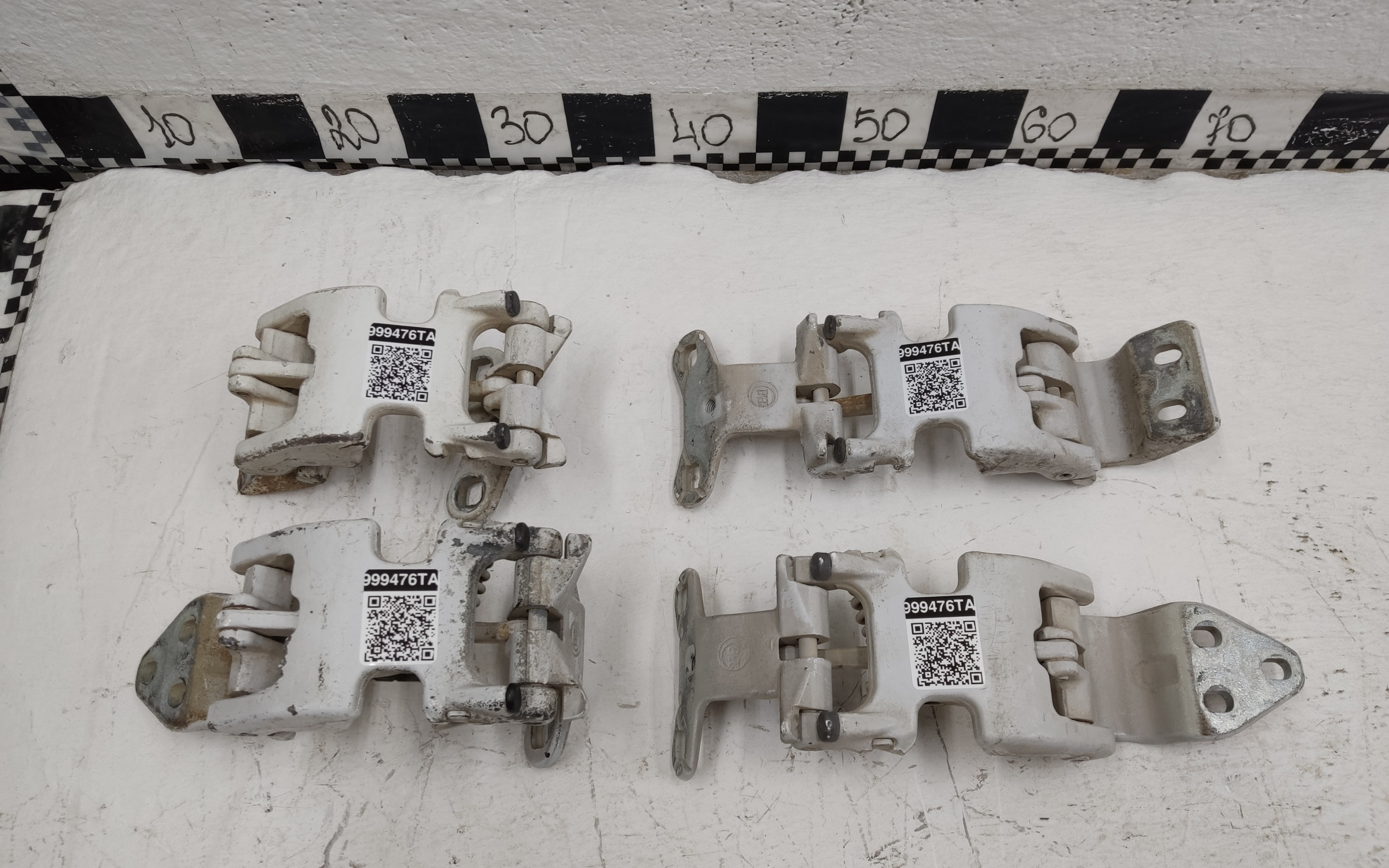 Петли задних дверей Fiat Peugeot 270 градусов