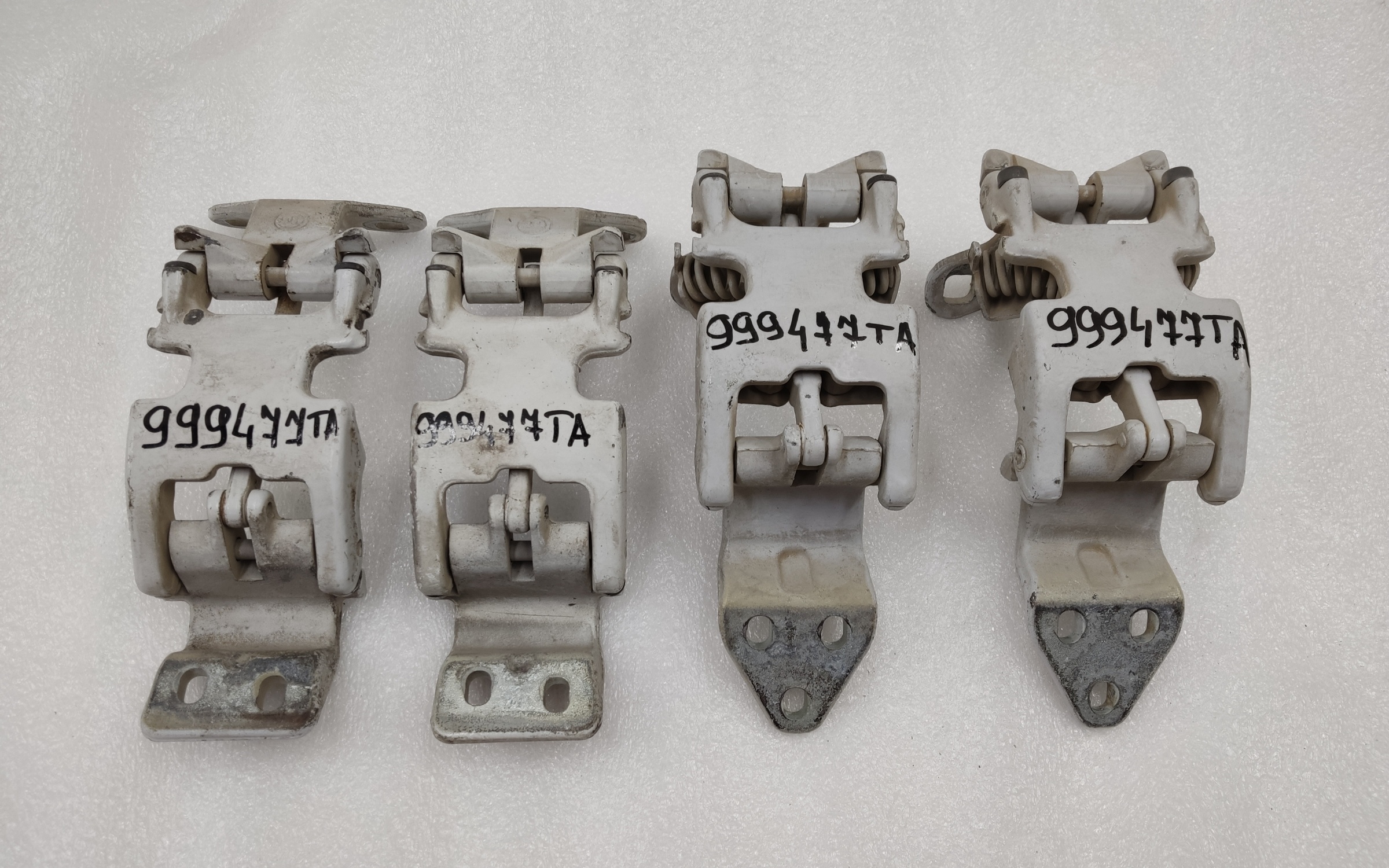 Петли задних дверей Fiat Peugeot 270 градусов