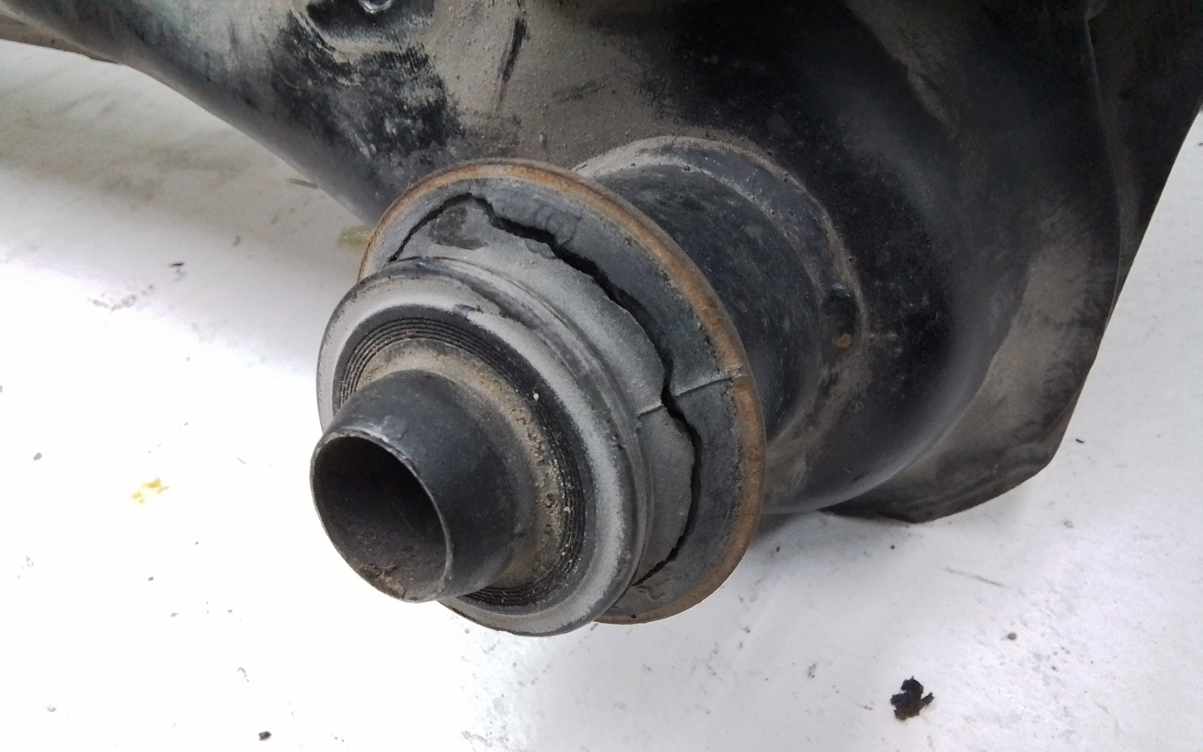 Подрамник передний Renault Koleos 2