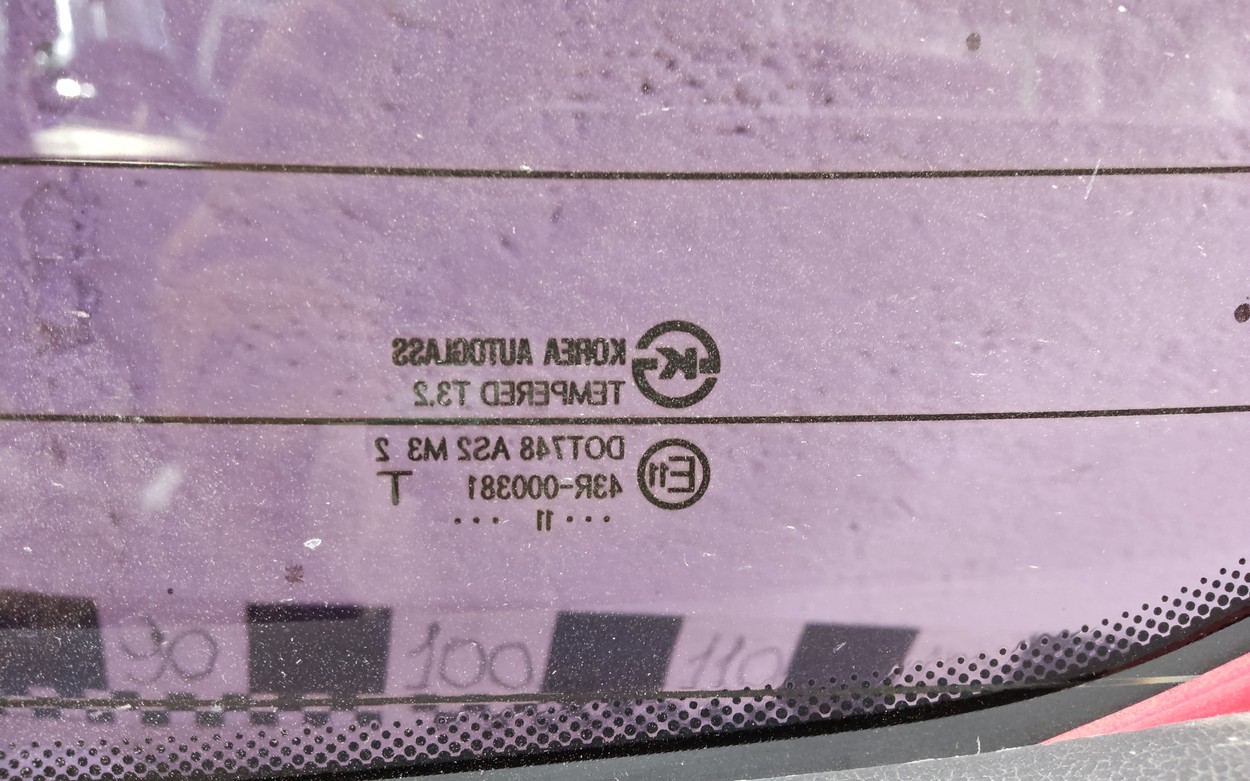 Крышка багажника Hyundai Solaris 1 Hatchback без спойлера под замок