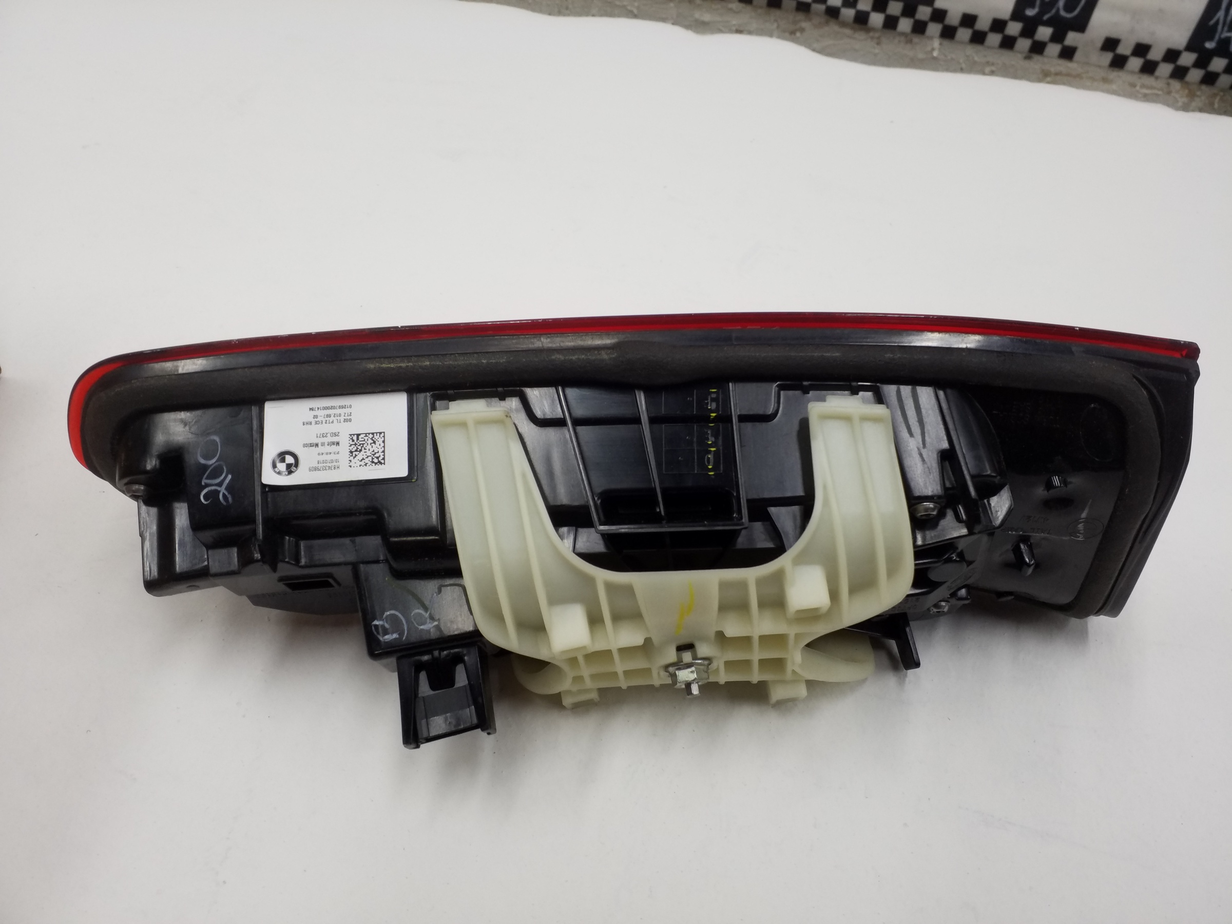 Фонарь задний правый внутренний BMW X4 G02 LED