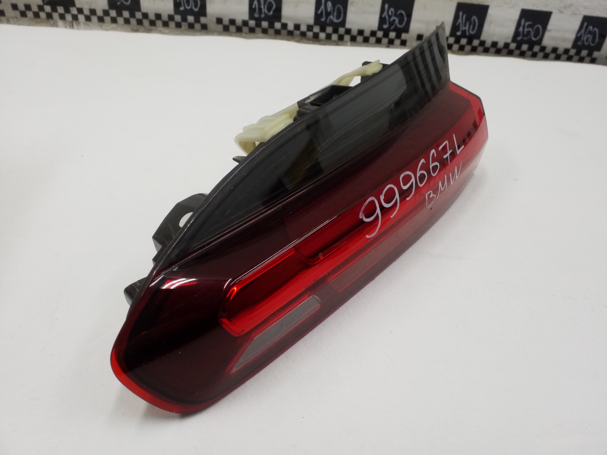 Фонарь задний правый внутренний BMW X4 G02 LED