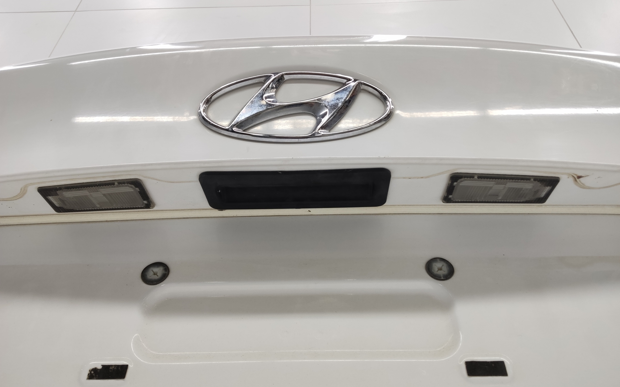 Крышка багажника Hyundai Solaris 2 Sedan