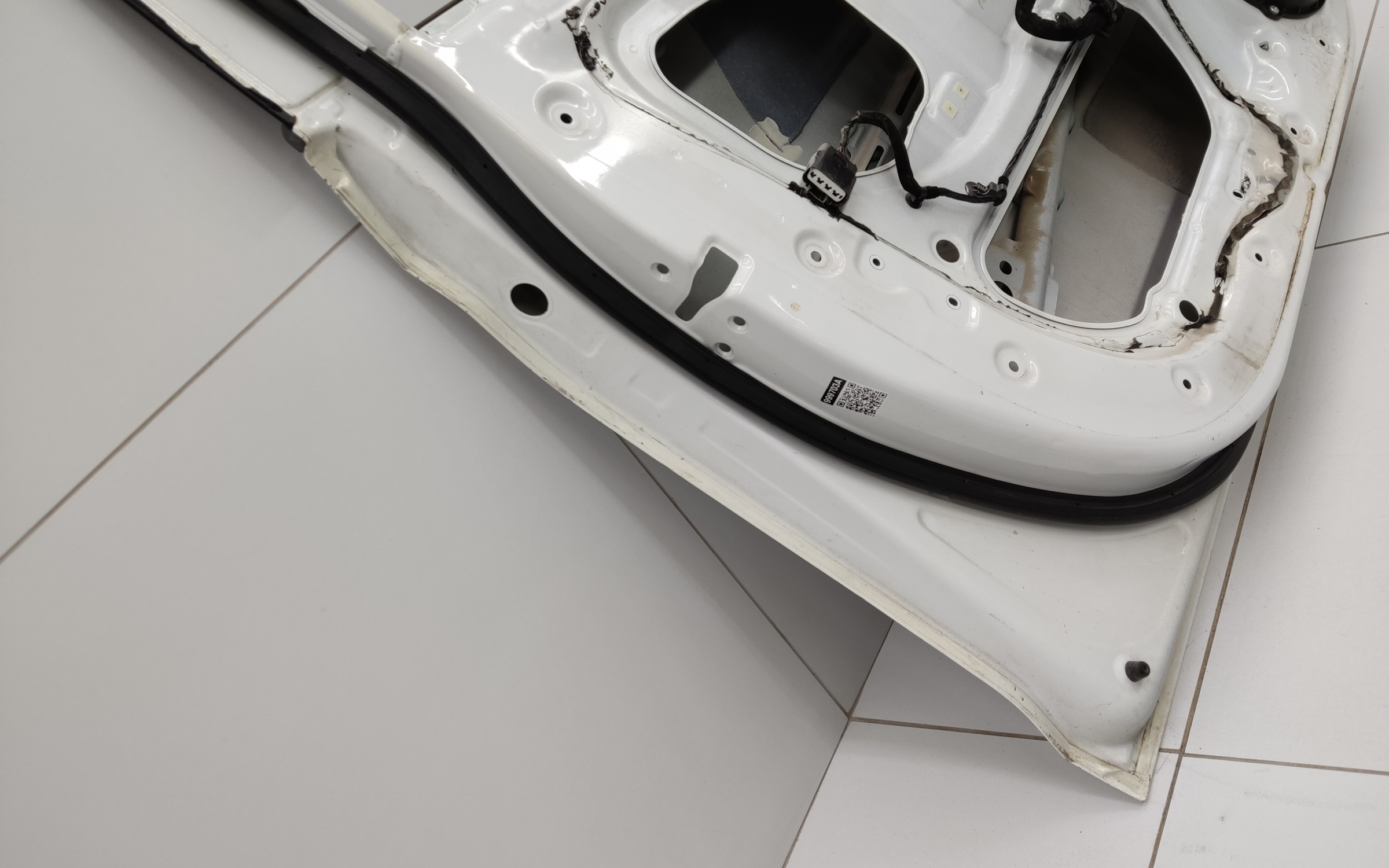 Дверь передняя левая Hyundai Solaris 2