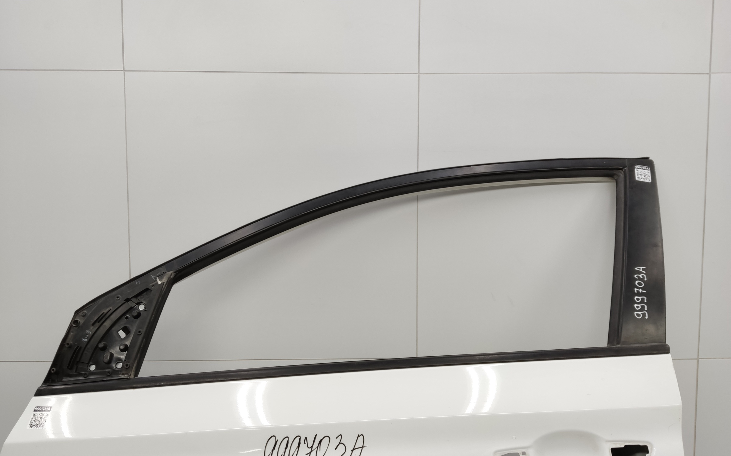 Дверь передняя левая Hyundai Solaris 2