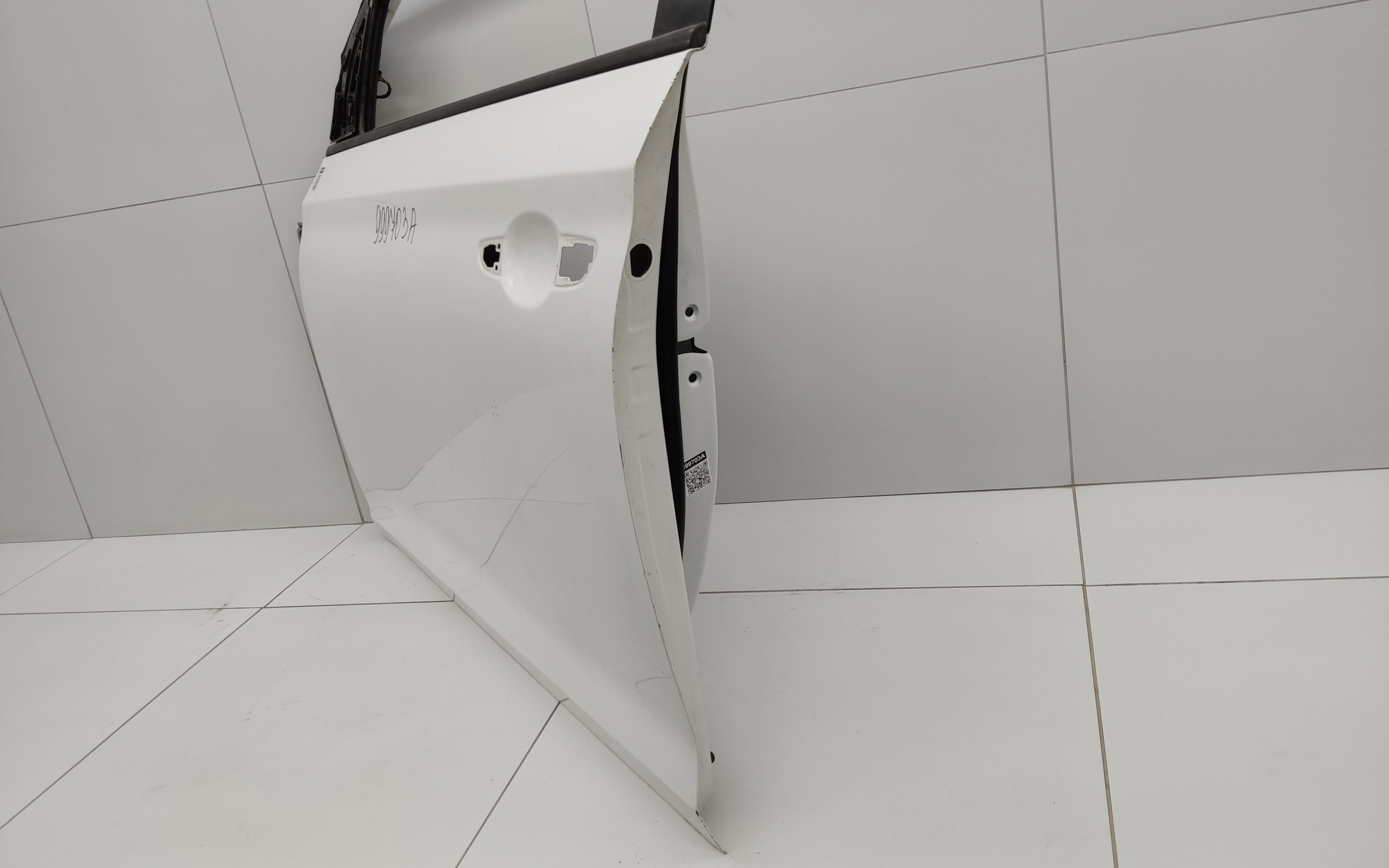 Дверь передняя левая Hyundai Solaris 2