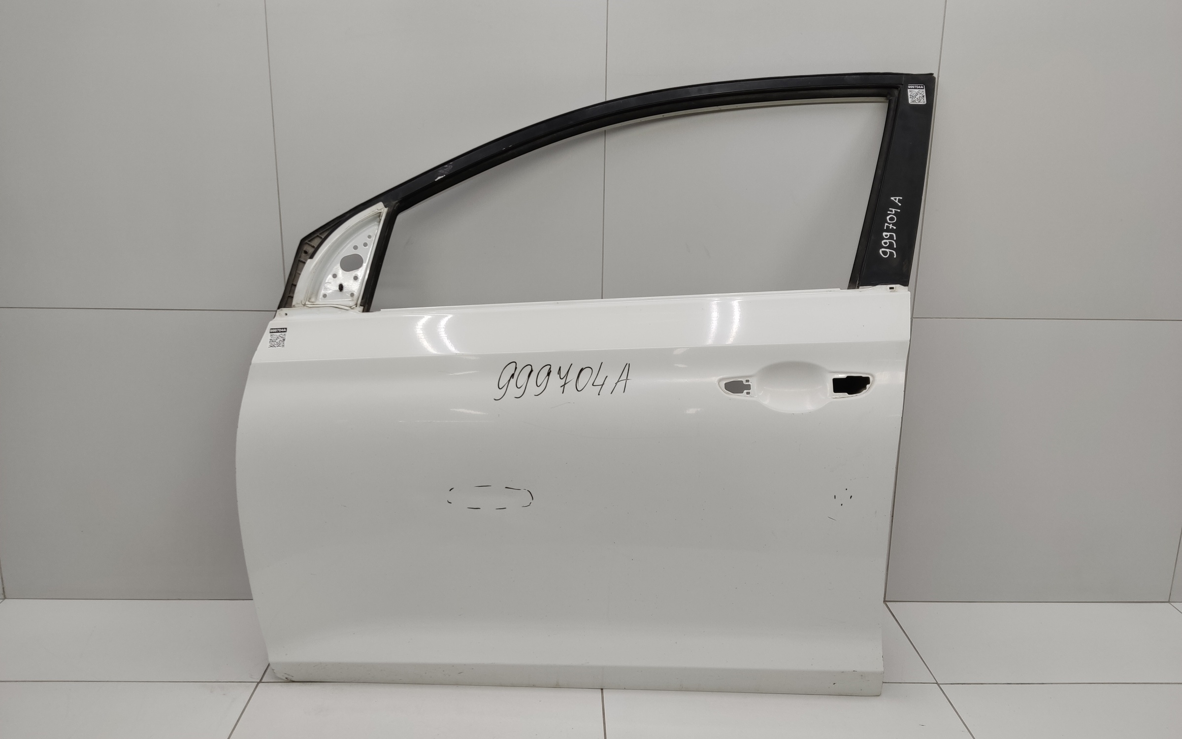 Дверь передняя левая Hyundai Solaris 2