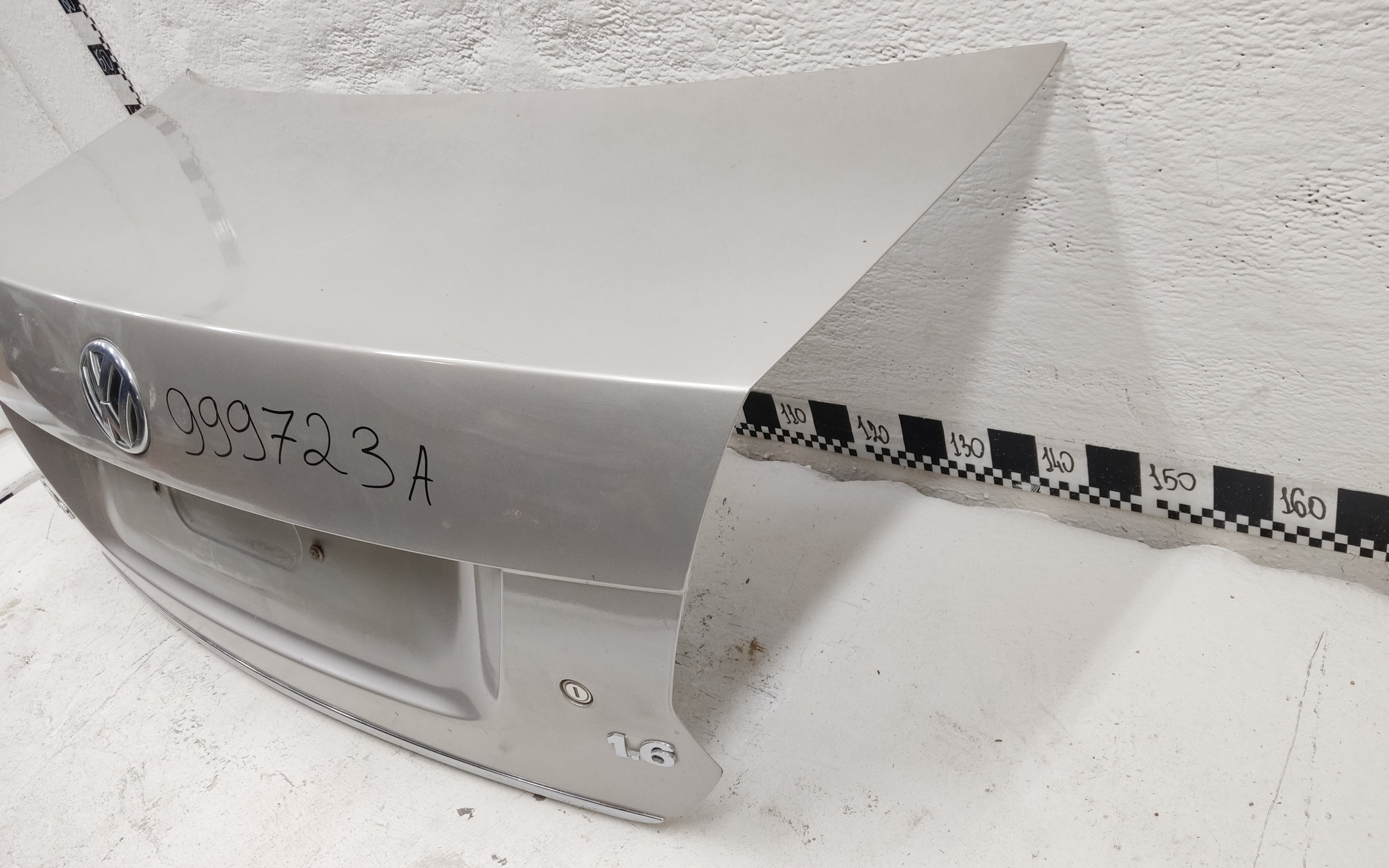 Крышка багажника Volkswagen Polo 5 Sedan под замок