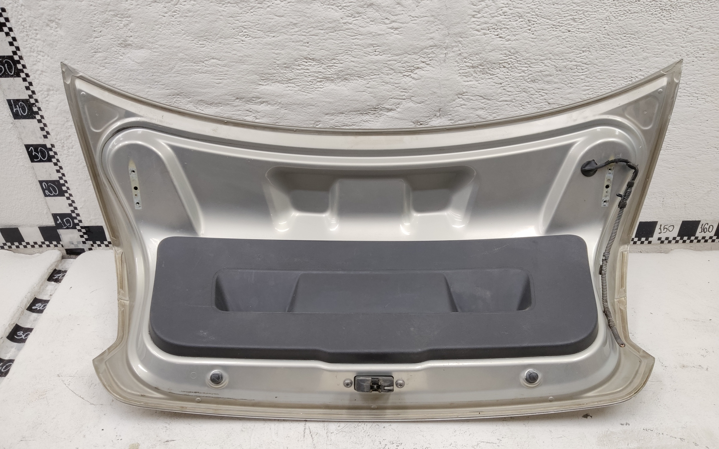 Крышка багажника Volkswagen Polo 5 Sedan под замок