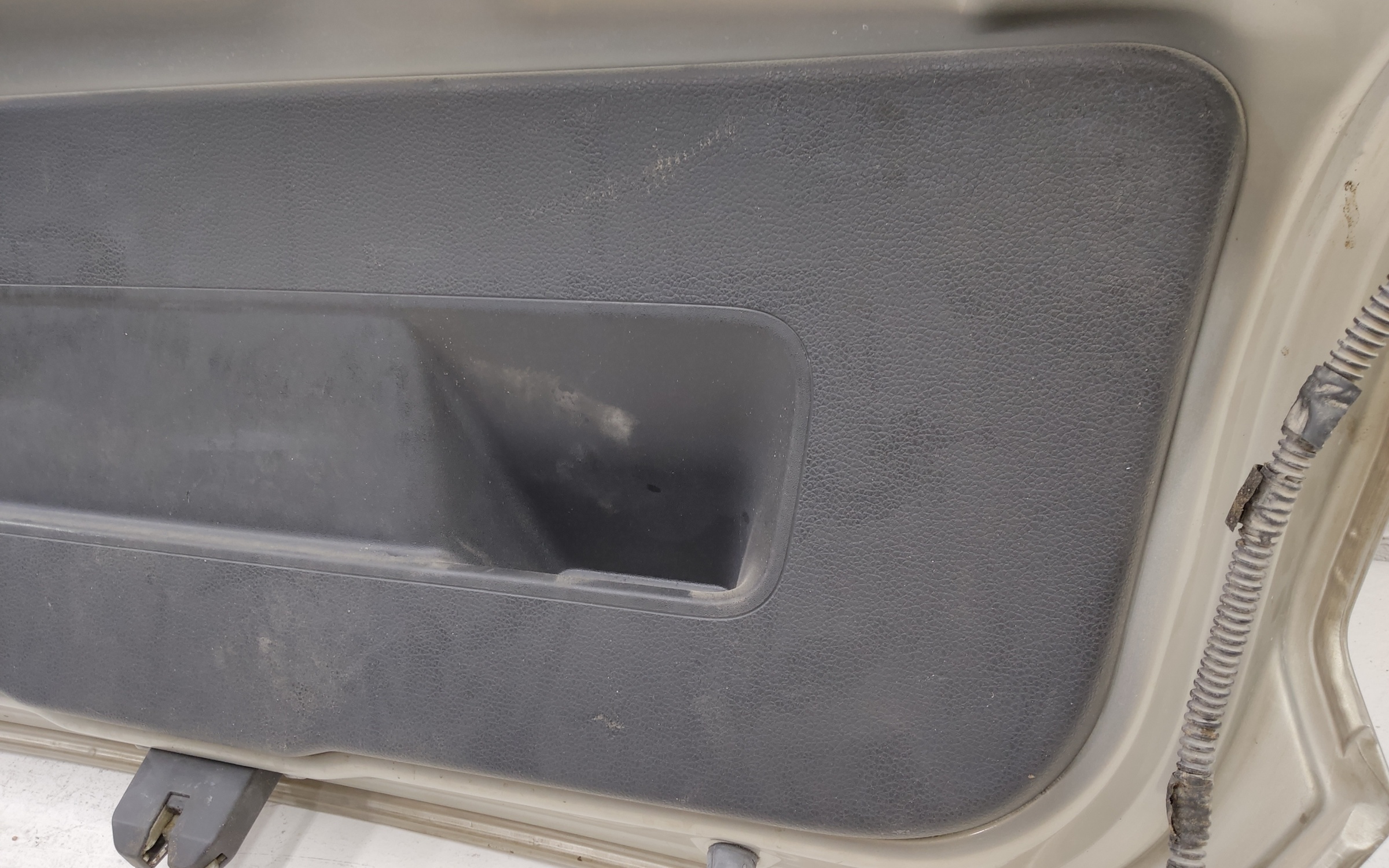 Крышка багажника Volkswagen Polo 5 Sedan под замок