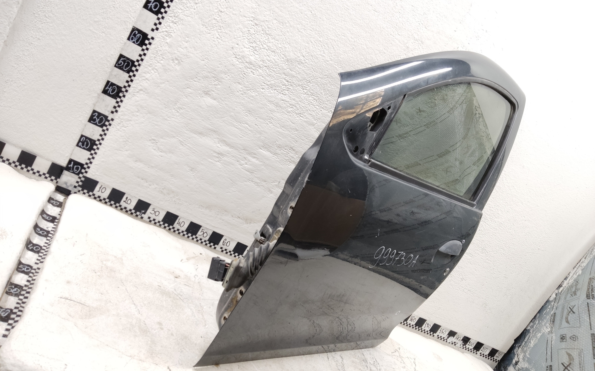 Дверь передняя левая Renault Duster 2