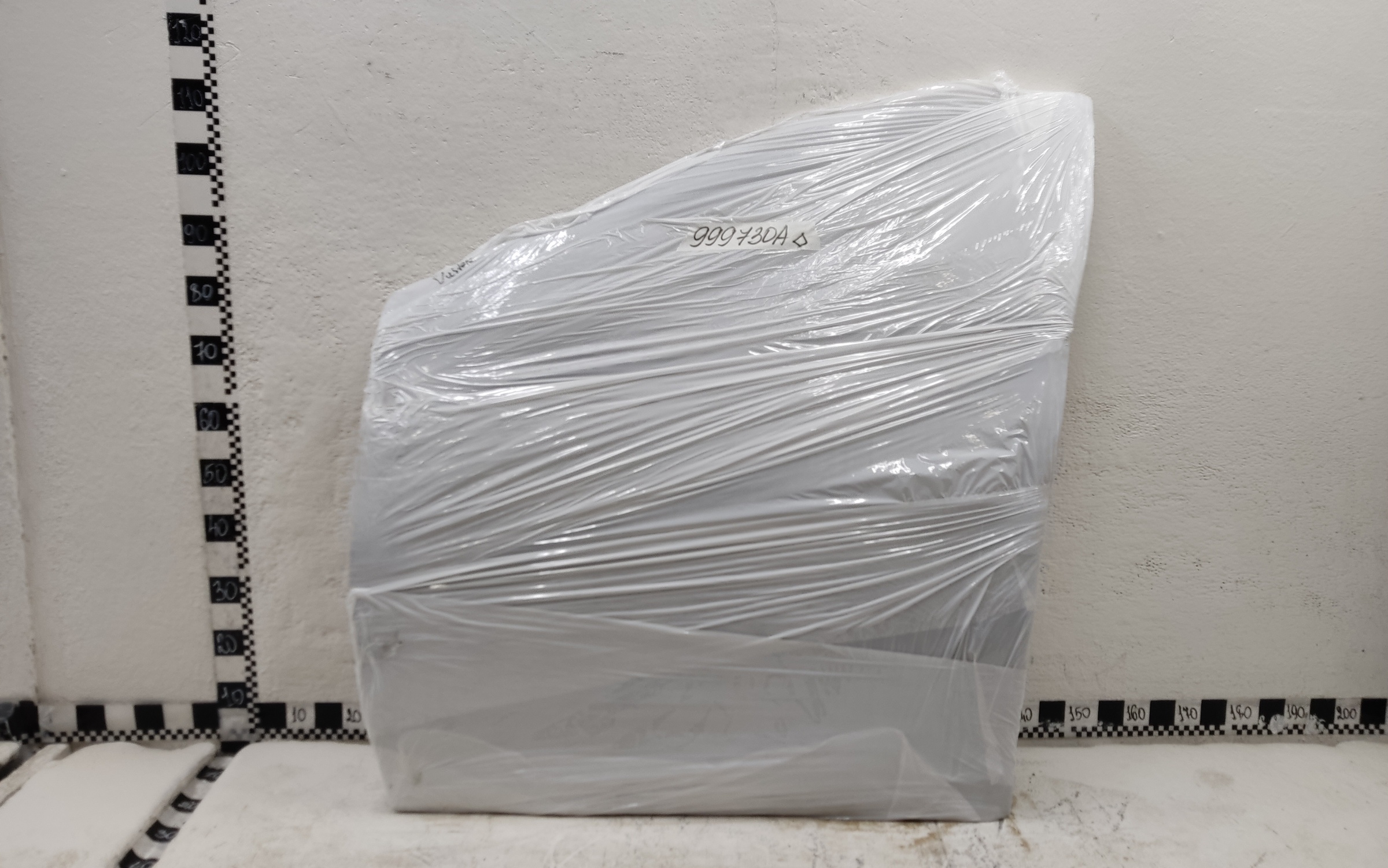 Дверь передняя левая Renault Duster 2