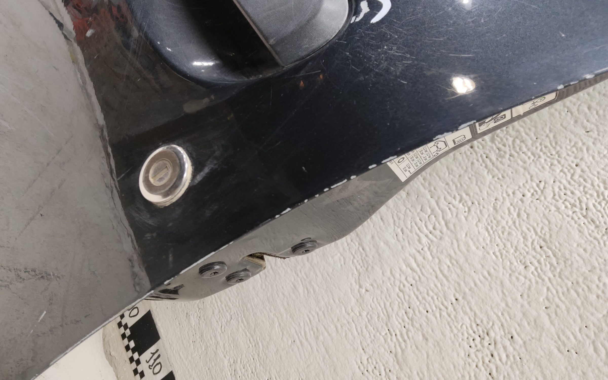 Дверь передняя левая Renault Duster 2