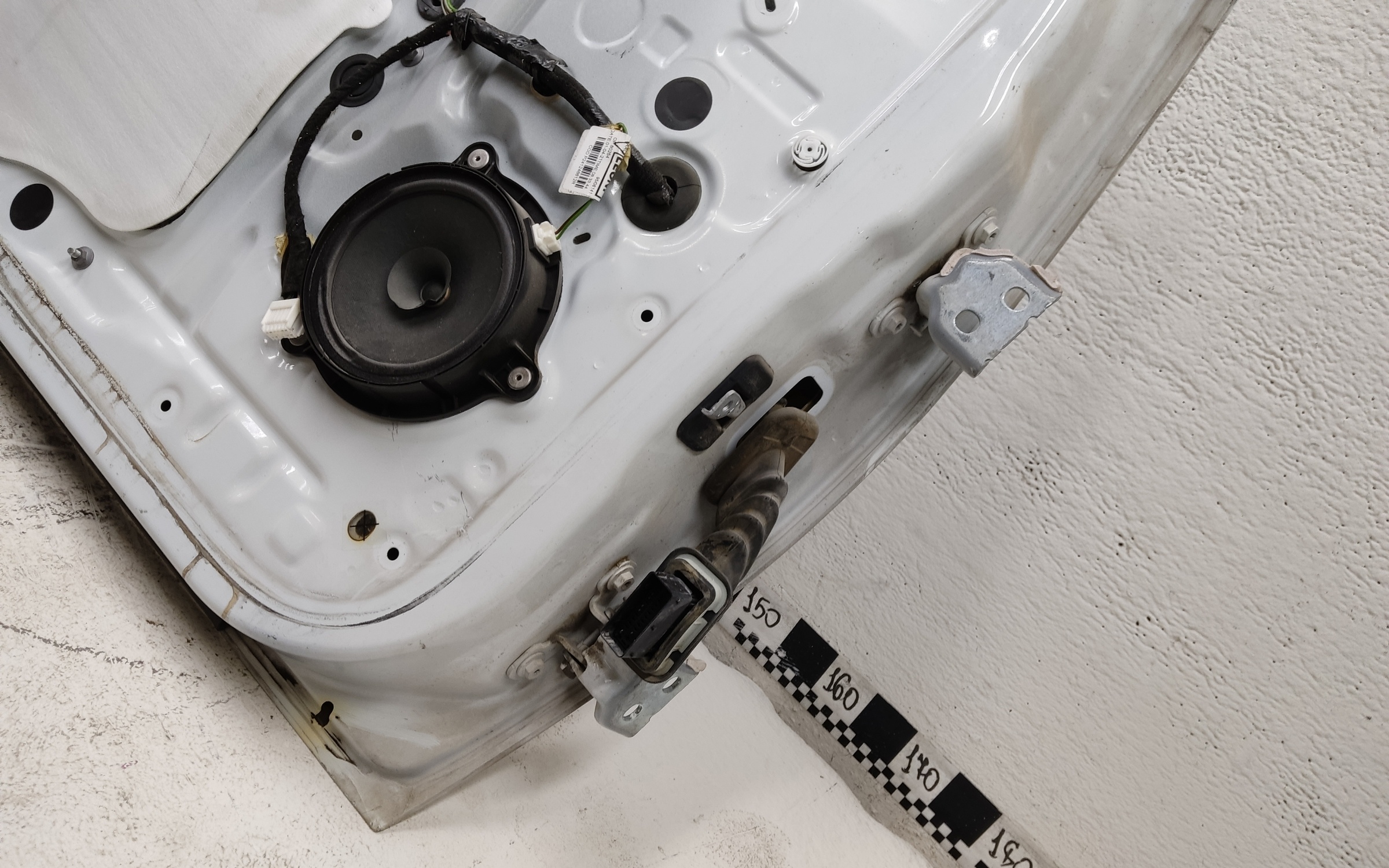 Дверь передняя левая Renault Duster 2