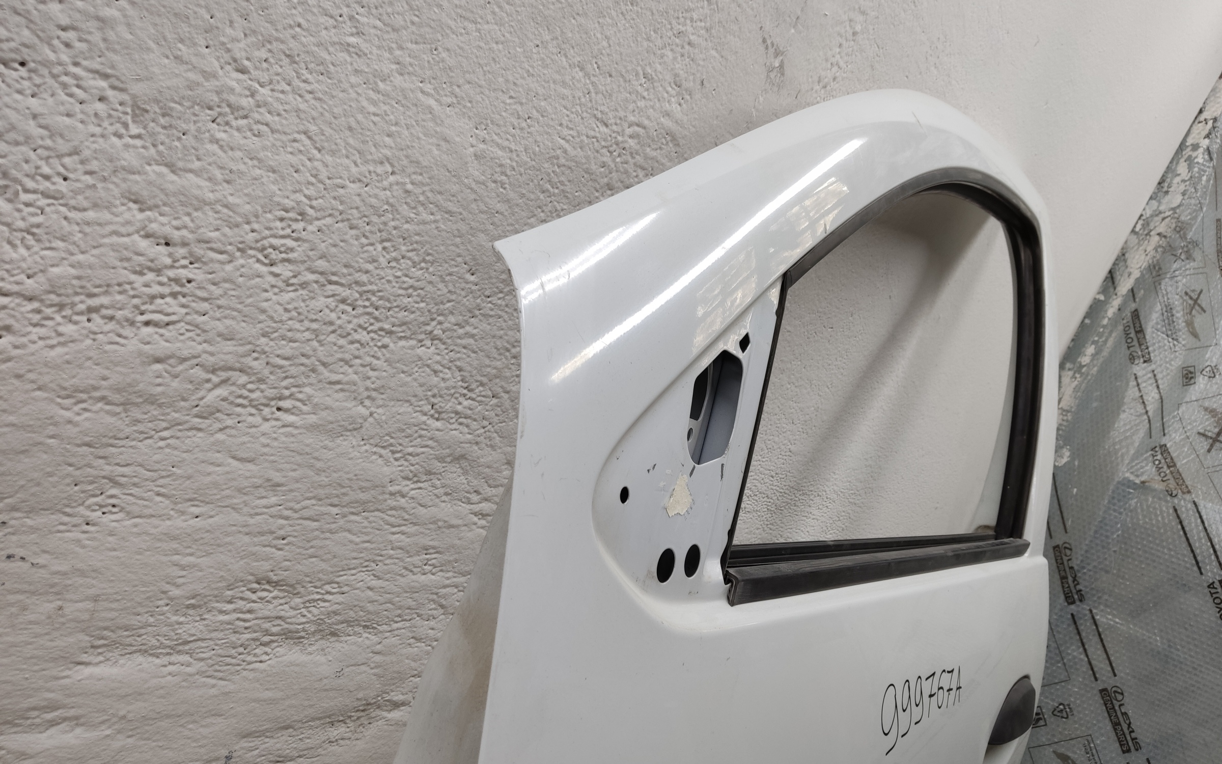 Дверь передняя левая Renault Duster 2