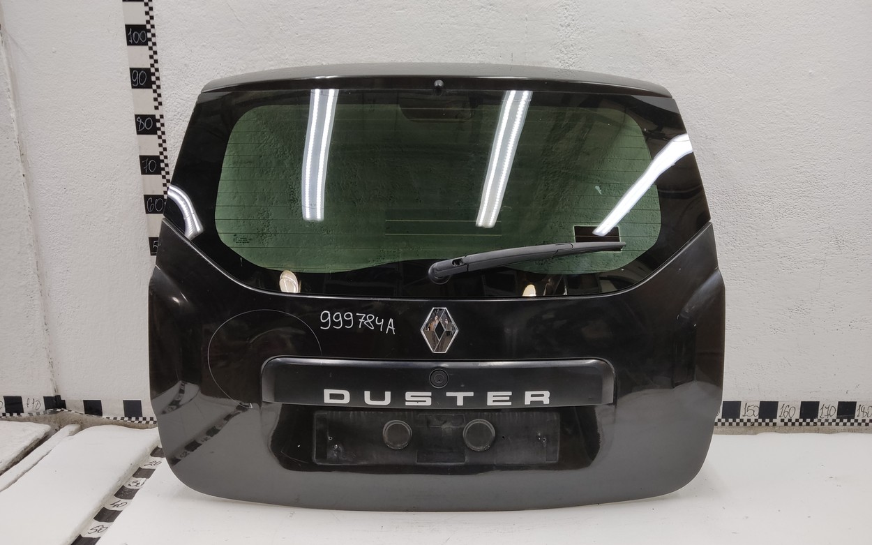 Крышка багажника Renault Duster 1