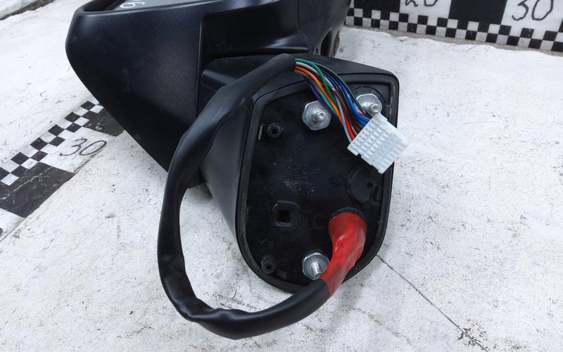 Зеркало правое Toyota RAV4 XA50 16 контактов