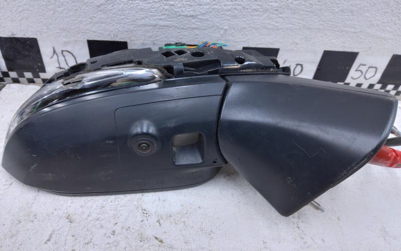 Зеркало правое Toyota RAV4 XA50 16 контактов