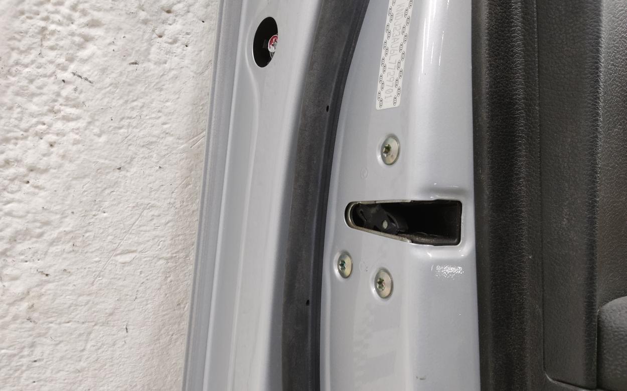 Дверь передняя левая Kia Soul 3