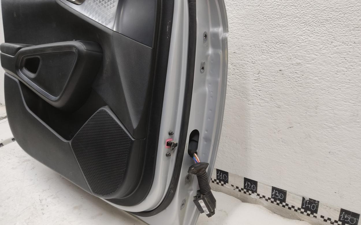 Дверь передняя левая Kia Soul 3