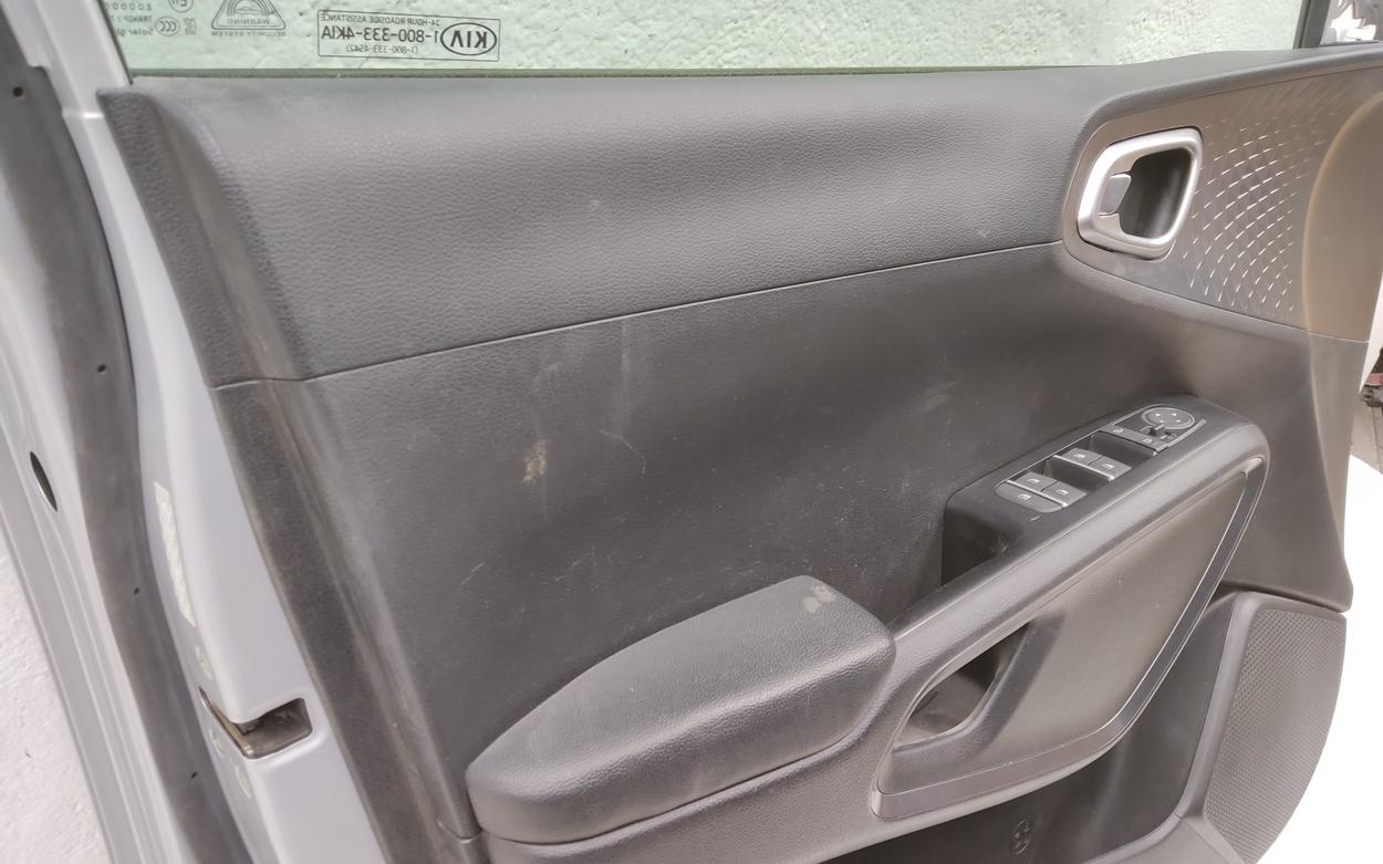 Дверь передняя левая Kia Soul 3