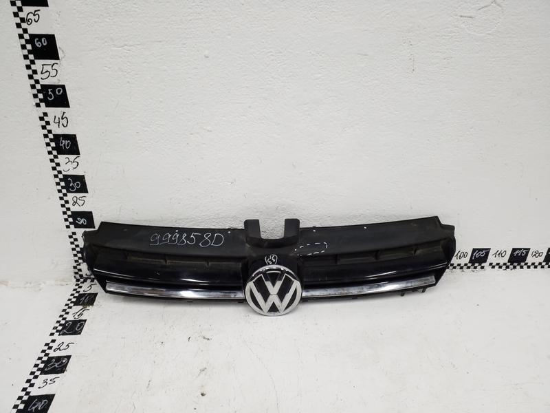 Решетка радиатора Volkswagen Golf 7