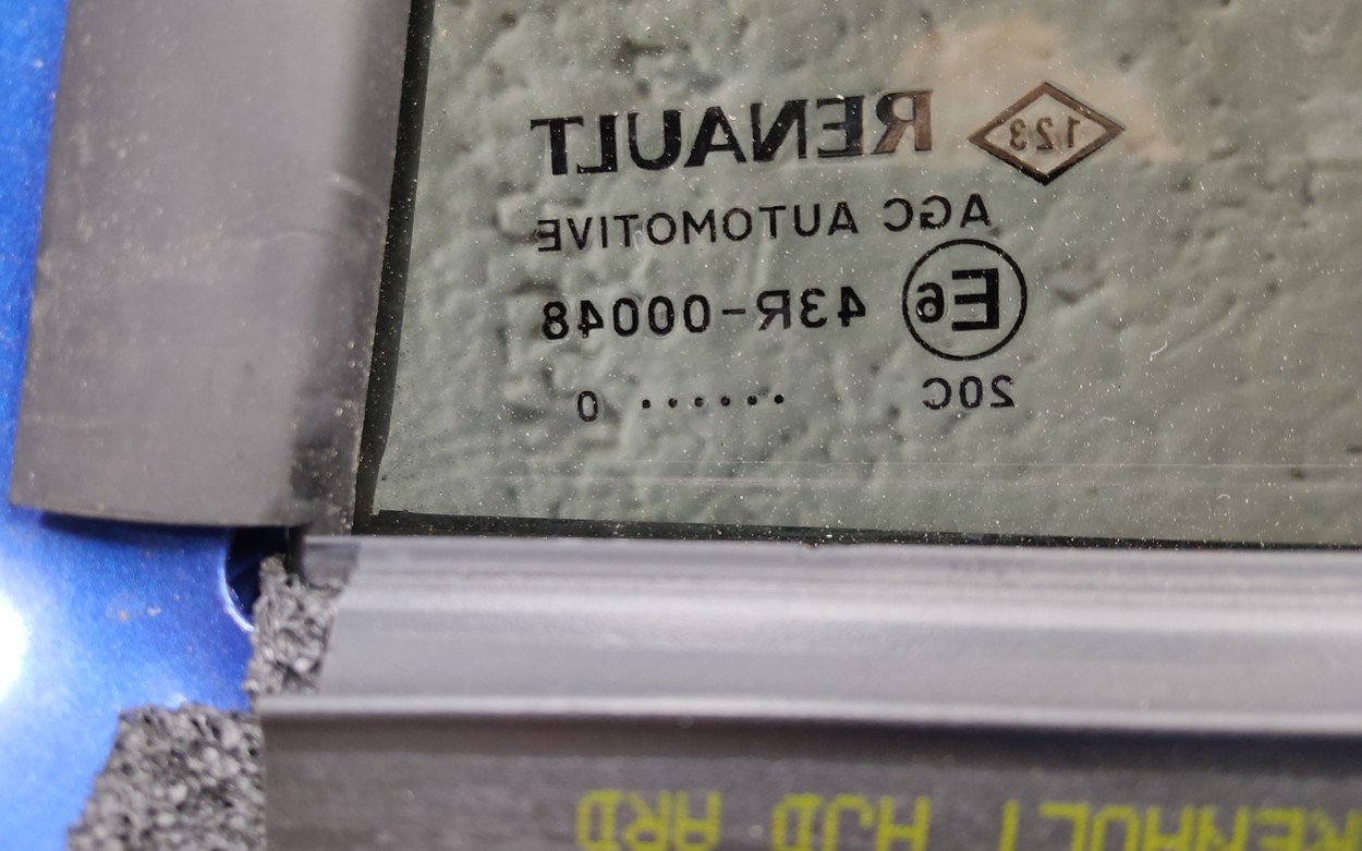 Дверь задняя правая Renault Duster 2