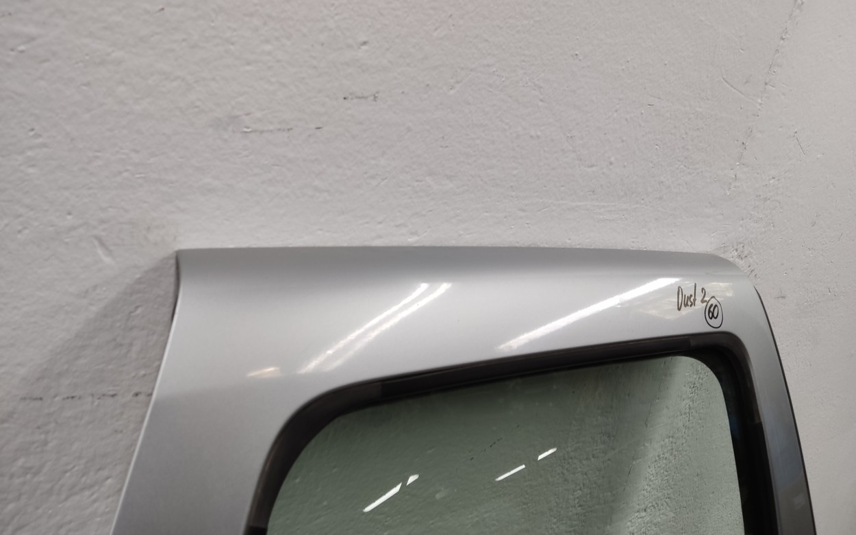 Дверь задняя правая Renault Duster 2