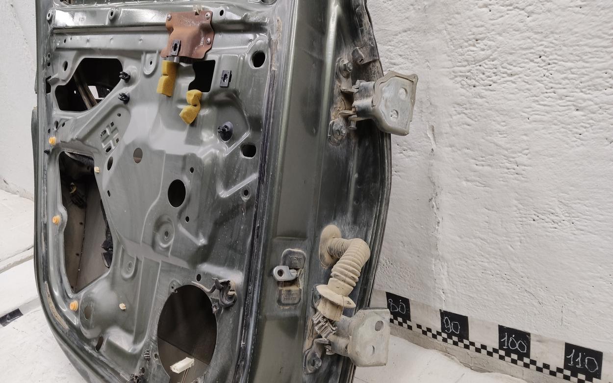 Дверь задняя левая Renault Duster 1