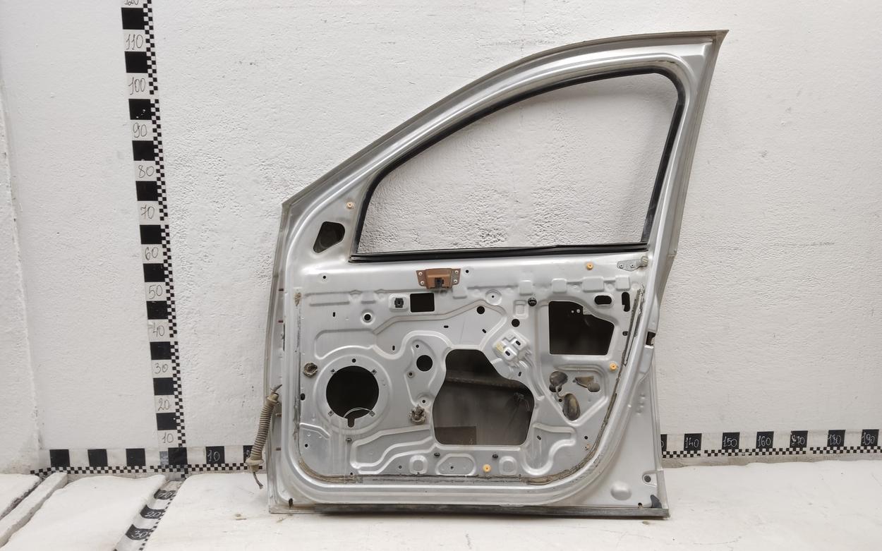 Дверь передняя правая Renault Duster 1 / Sandero 1 Stepway