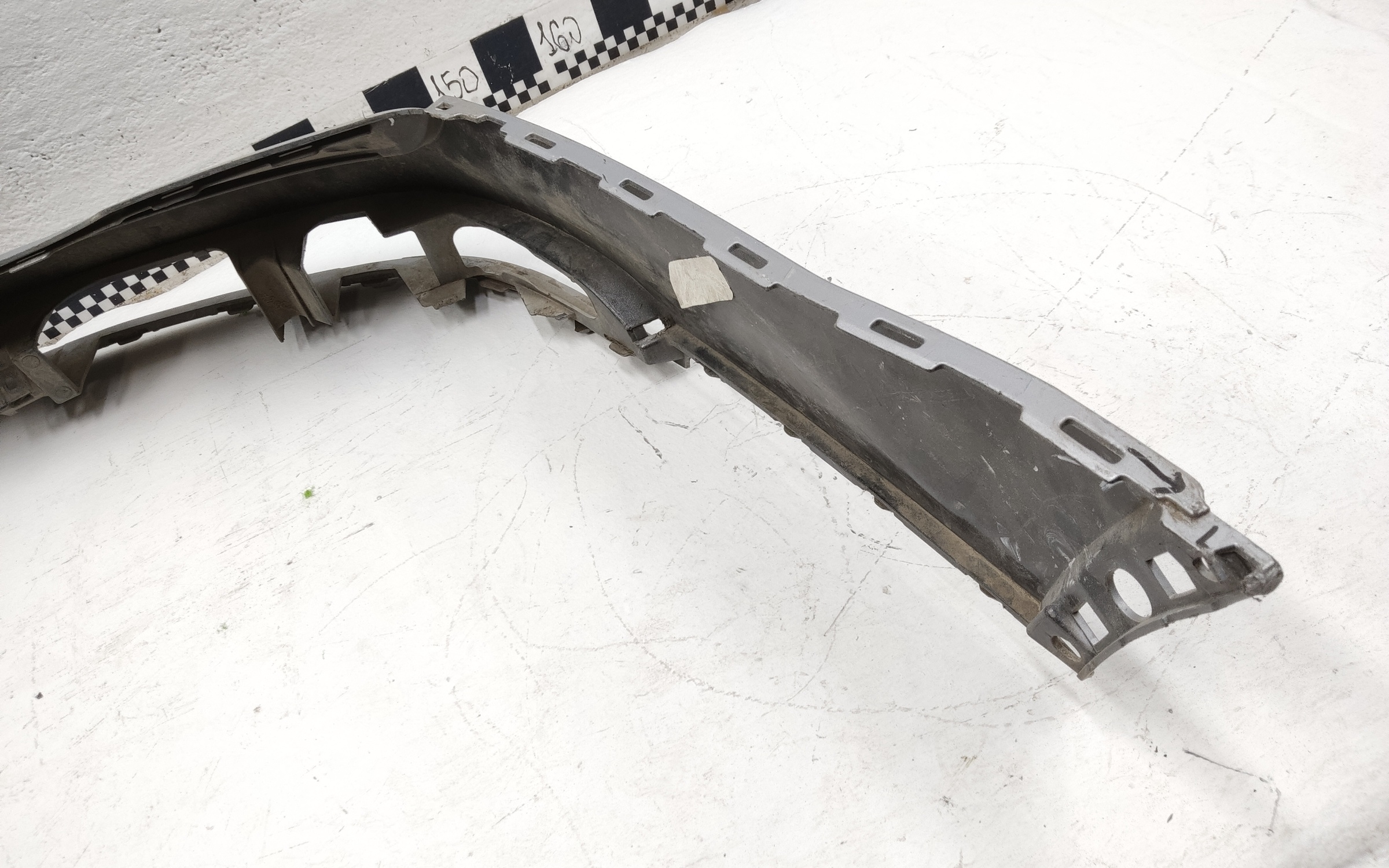 Бампер задний верхняя часть Audi Q7 2