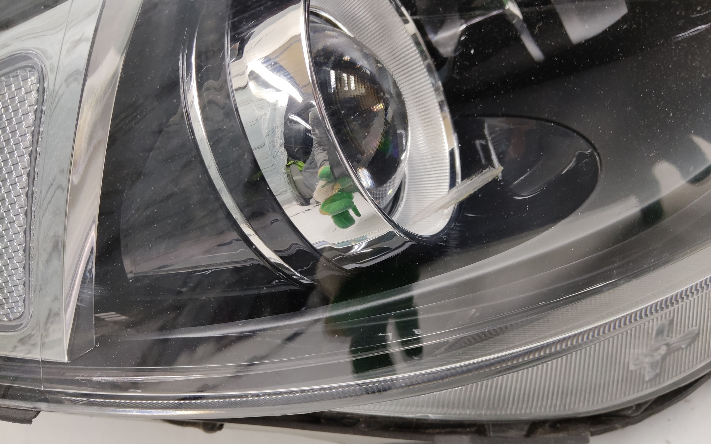 Фара передняя правая Hyundai Tucson 3 LED