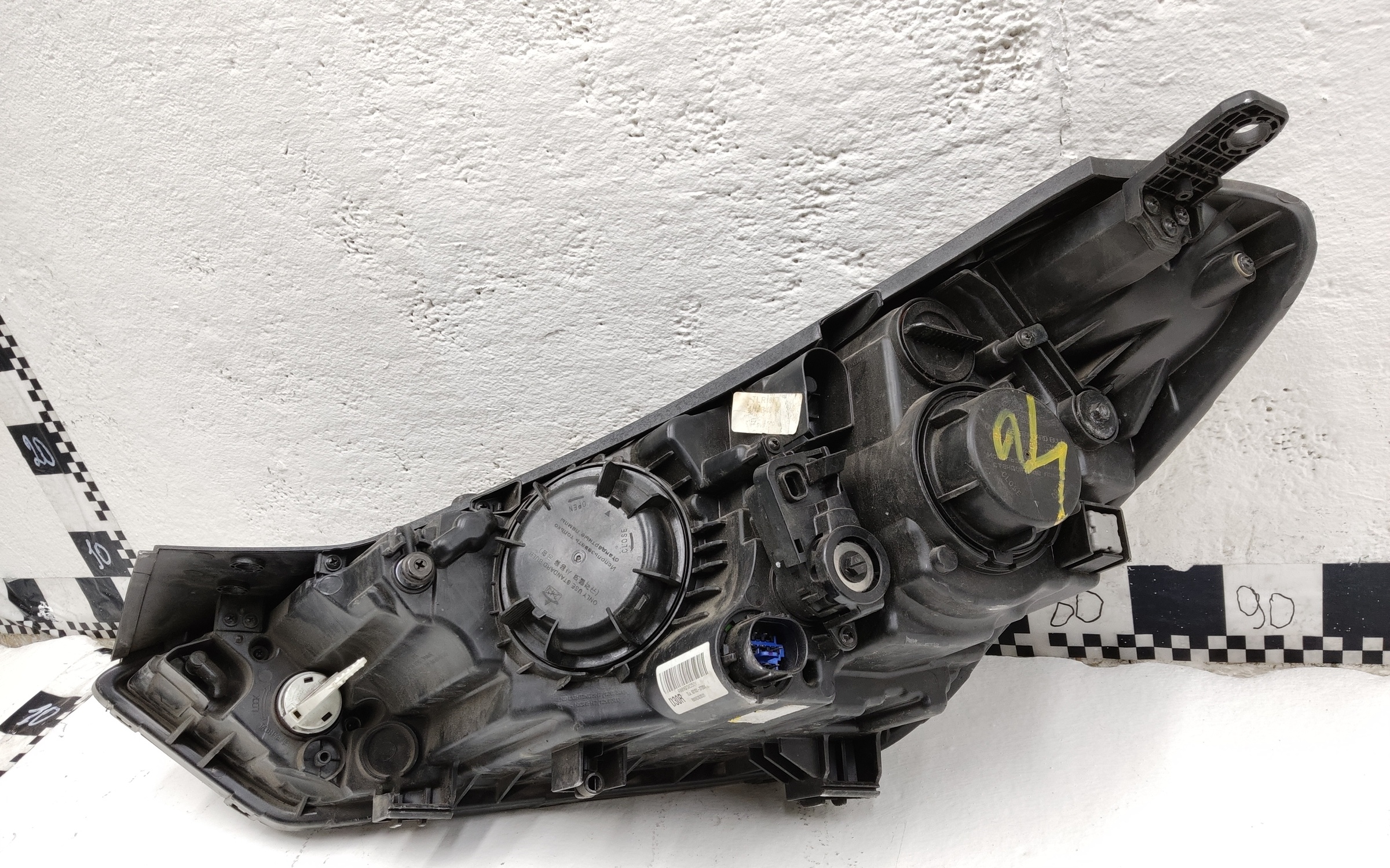 Фара передняя правая Hyundai Tucson 3 LED