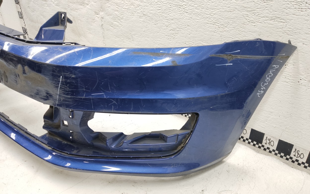 Бампер передний Volkswagen Polo 5 Sedan Restail