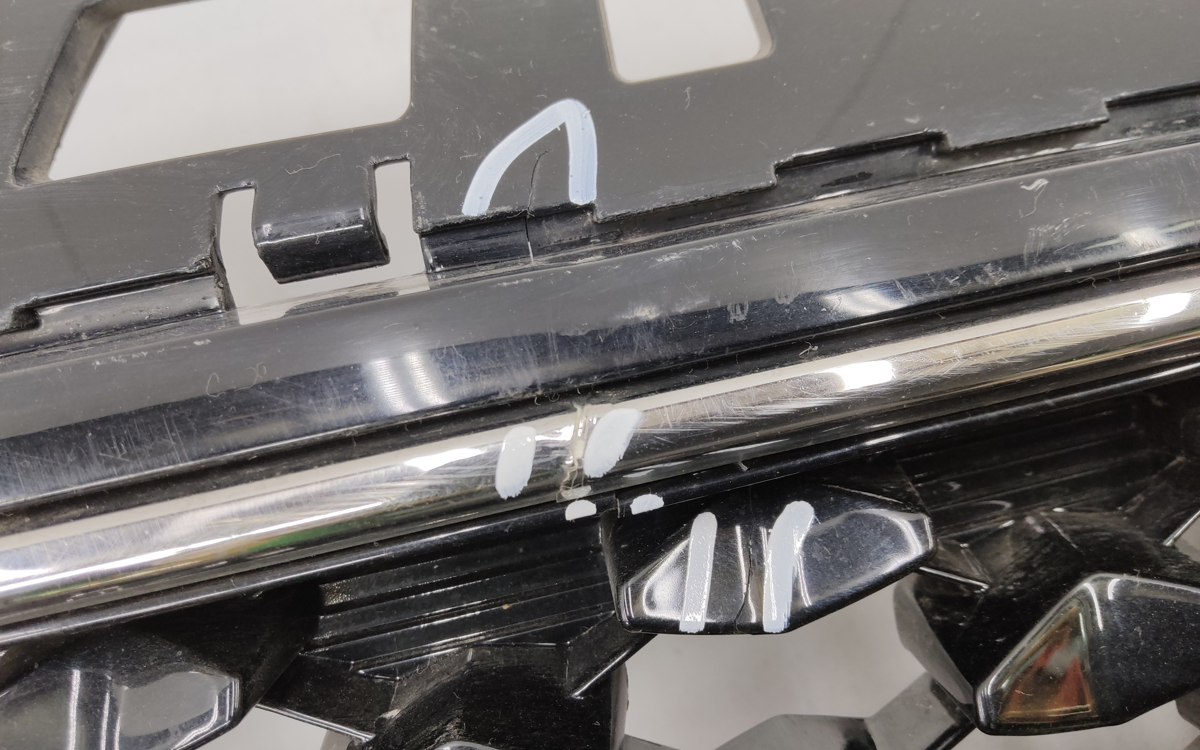 Решетка радиатора Kia Sportage 4