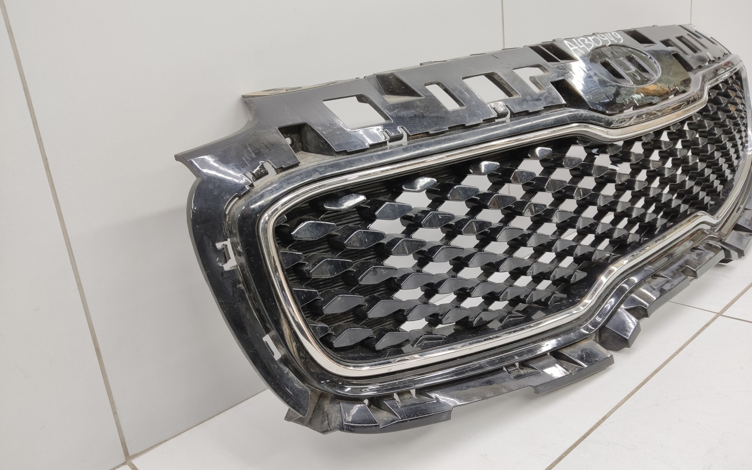 Решетка радиатора Kia Sportage 4