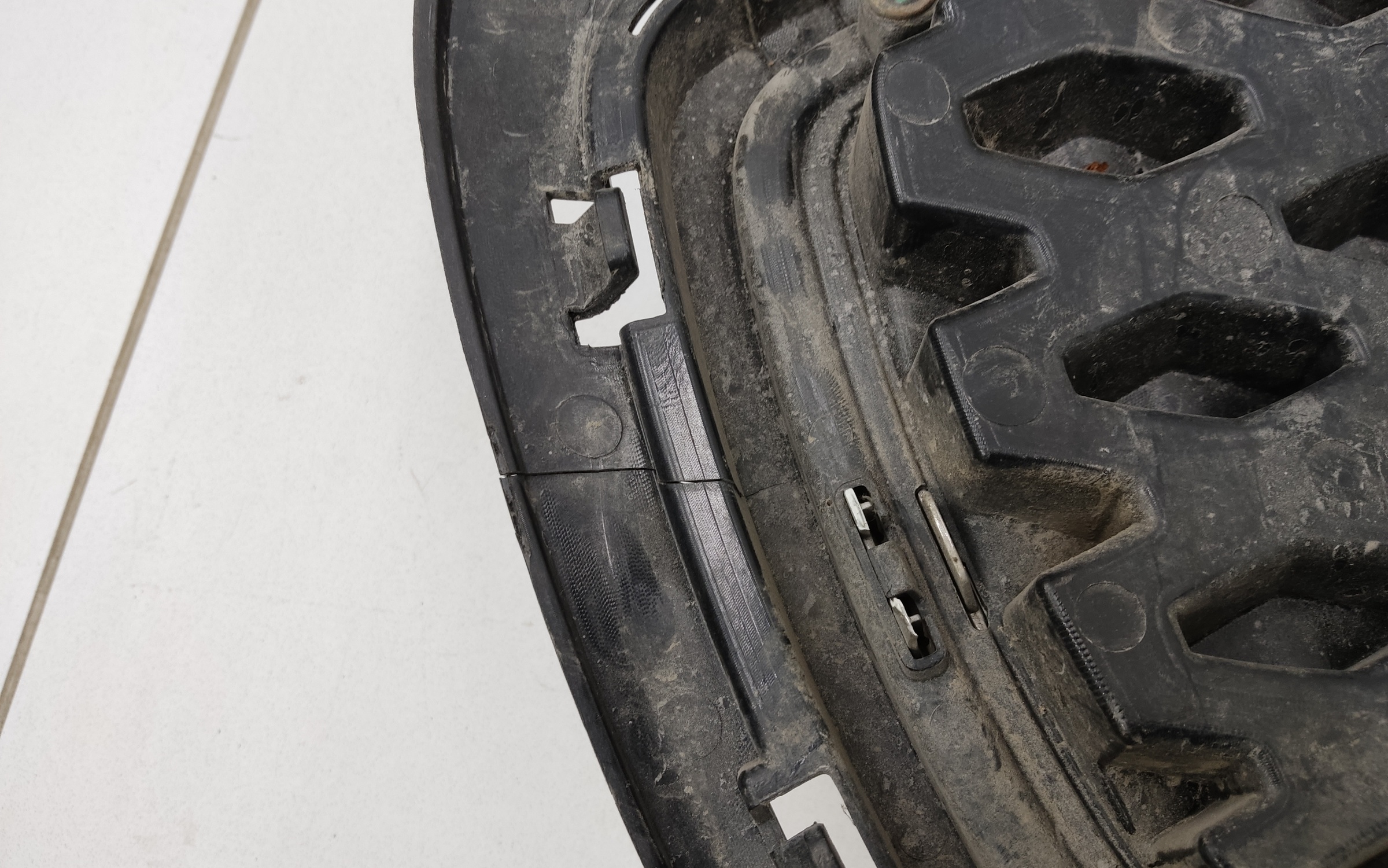 Решетка радиатора Kia Sportage 4