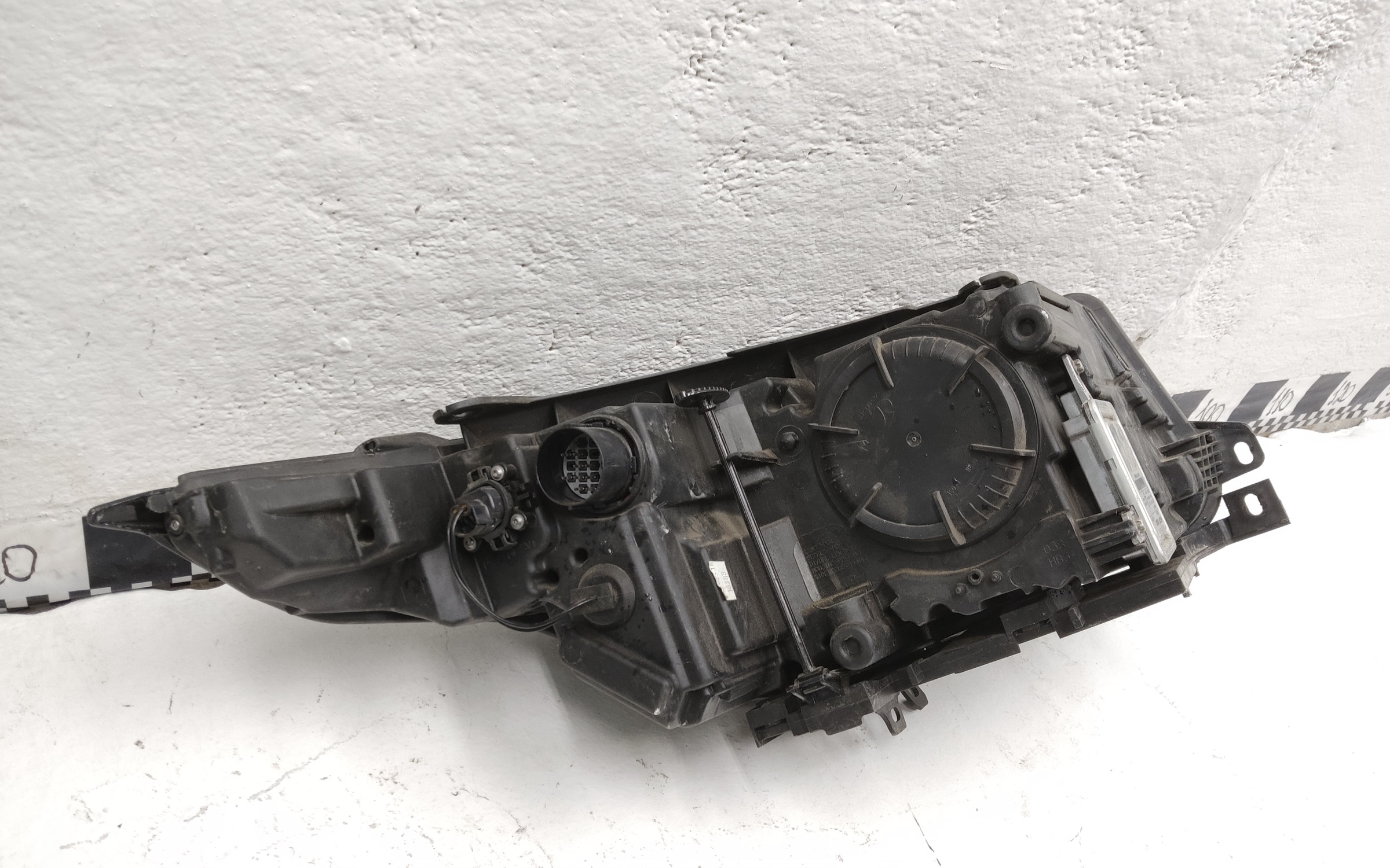 Фара передняя левая Land Rover Range Rover Evoque Restail биксенон