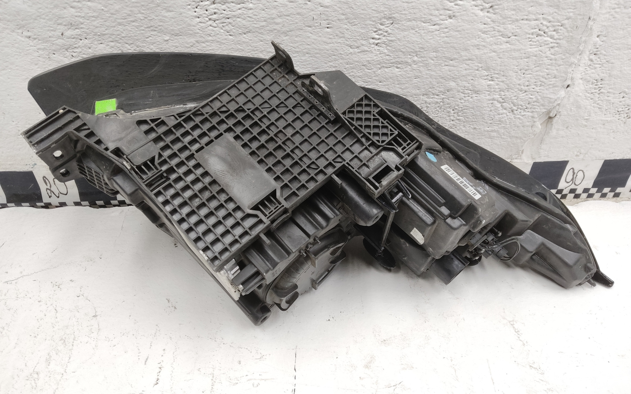 Фара передняя левая Land Rover Range Rover Evoque Restail биксенон