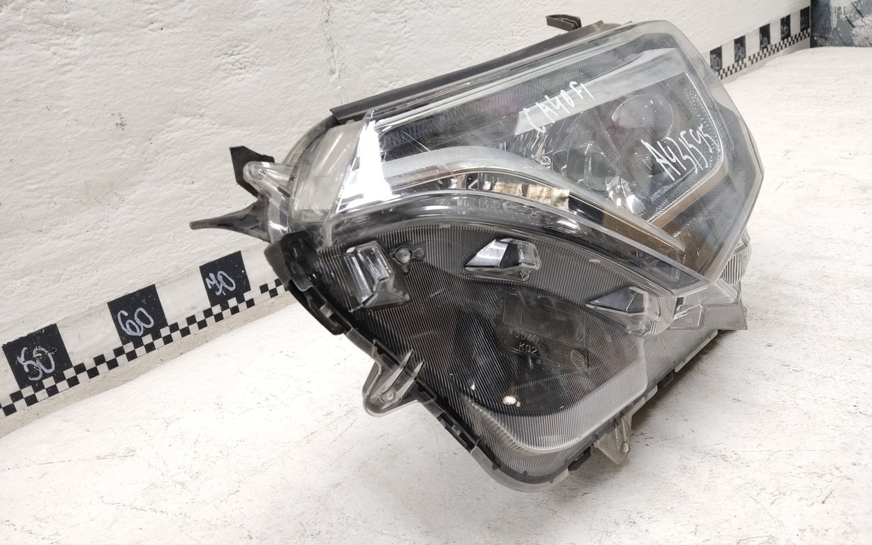 Фара передняя левая Toyota RAV4 CA40 Restail LED