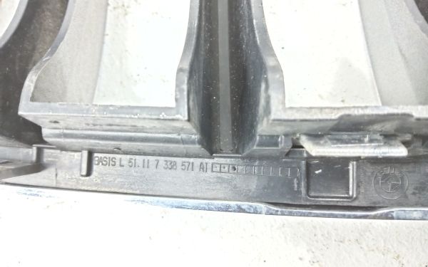 Решетка радиатора левая BMW X3 F25 Restail